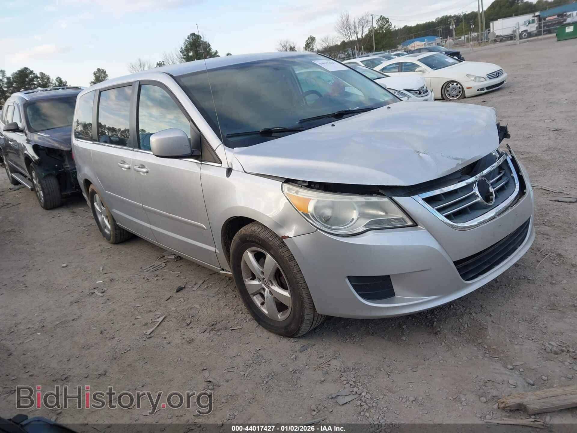 Фотография 2V4RW3D18AR262758 - VOLKSWAGEN ROUTAN 2010