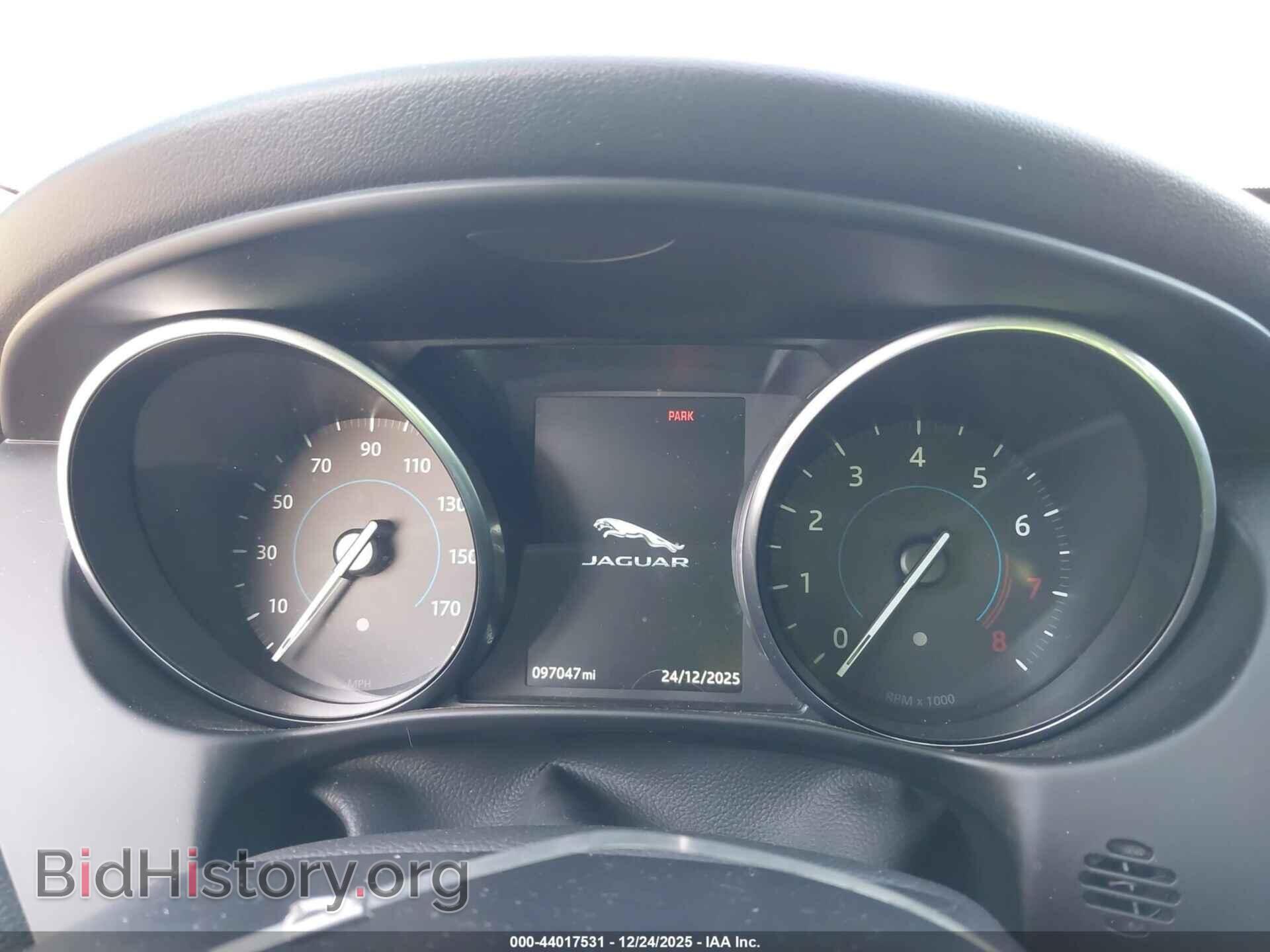2017 JAGUAR XE - VIN: SAJAR4BG7HA951802 - Фото 7