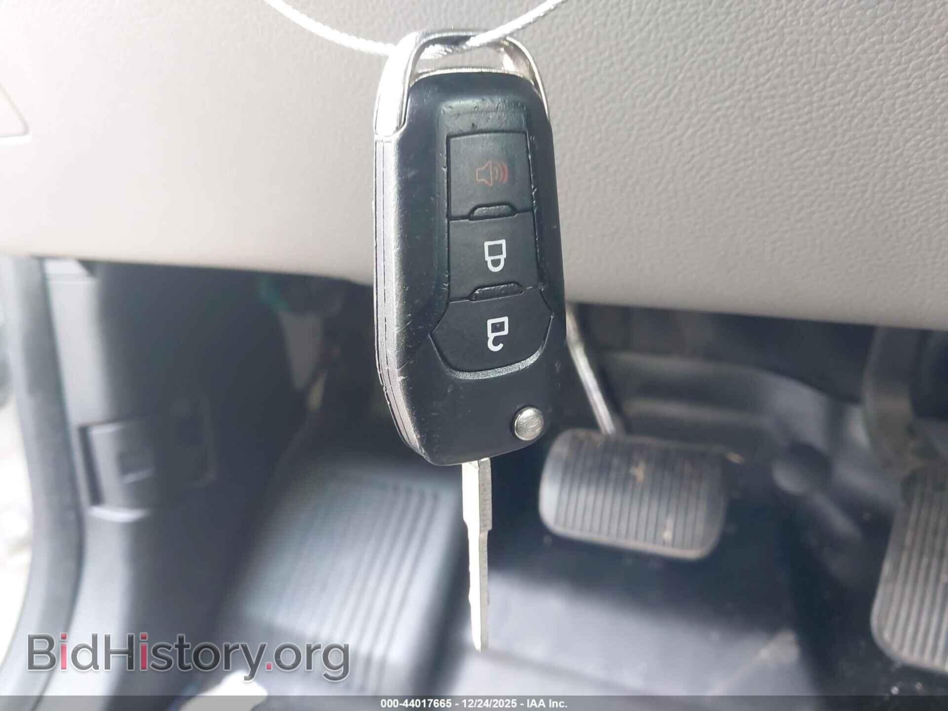 2017 FORD F-150 - VIN: 1FTEW1CP4HKD31232 - Фото 11
