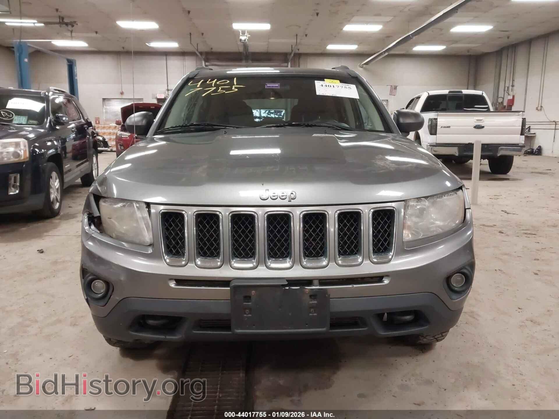 2011 JEEP COMPASS - VIN: 1J4NF1FB8BD279657 - Photo 12