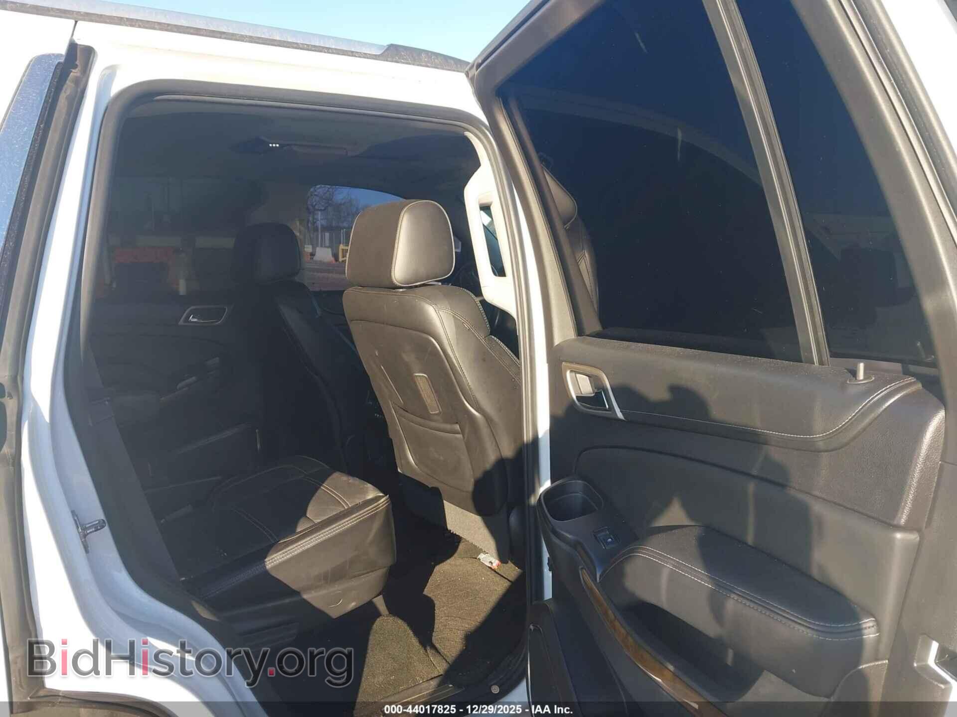 2016 GMC YUKON - VIN: 1GKS1CKJ5GR456275 - Фото 8