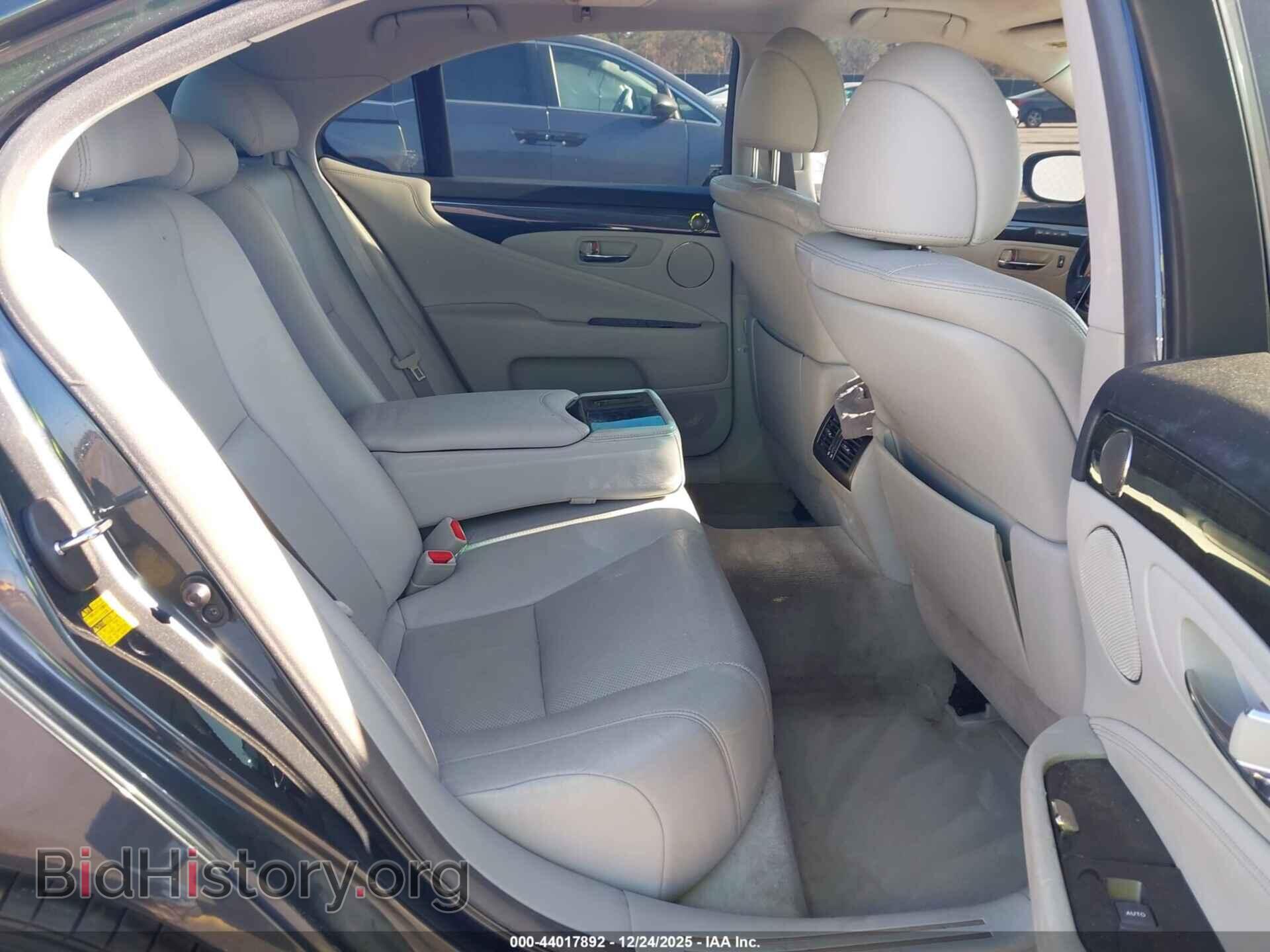 2011 LEXUS LS 460 - VIN: JTHBL5EF7B5107903 - Фото 8