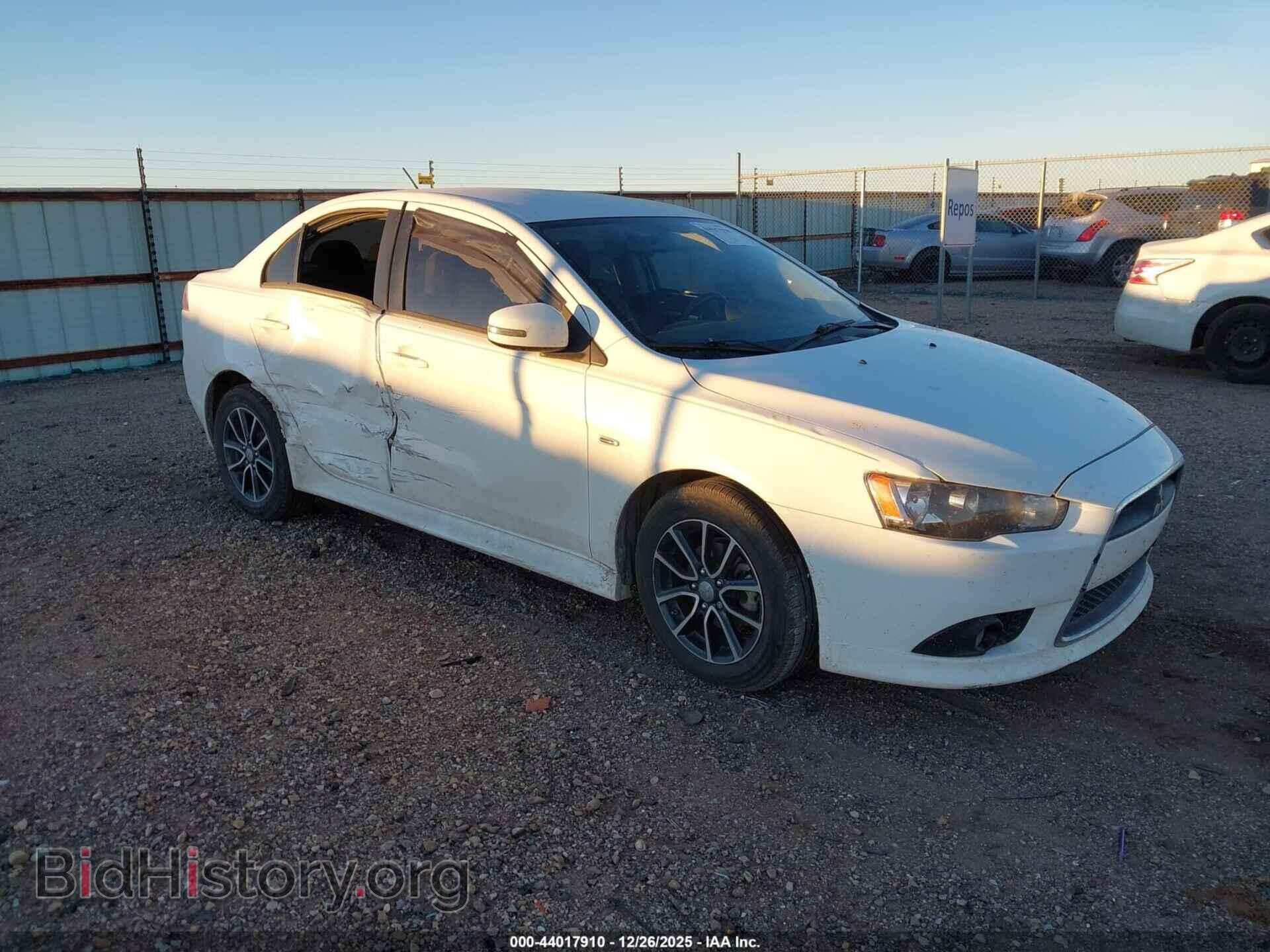 Photo JA32V2FW5FU010895 - MITSUBISHI LANCER 2015