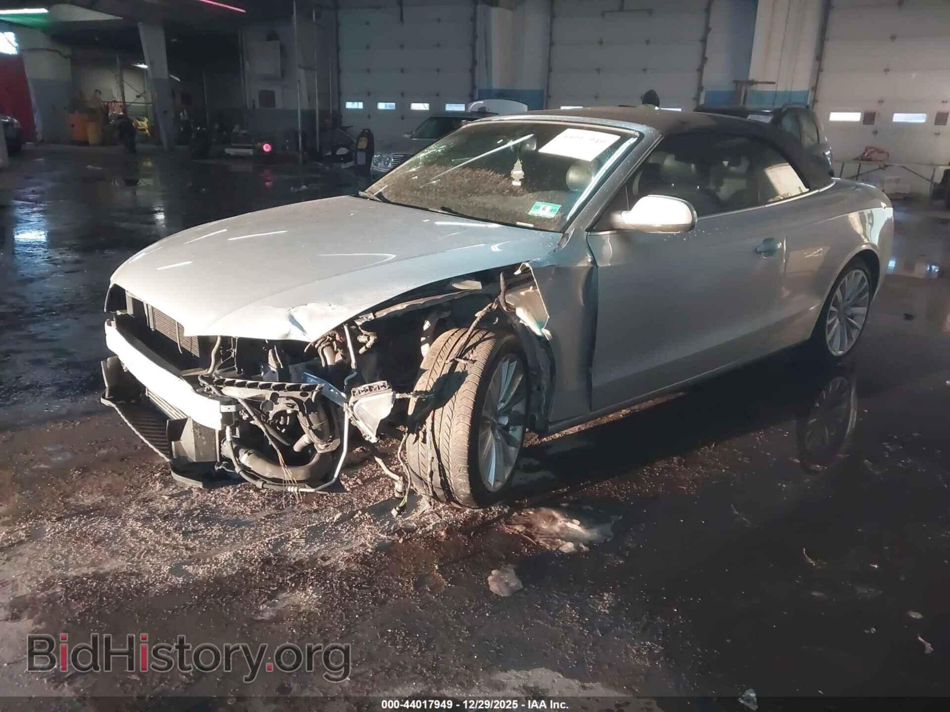 2011 AUDI A5 - VIN: WAULFAFH9BN010348 - Фото 2