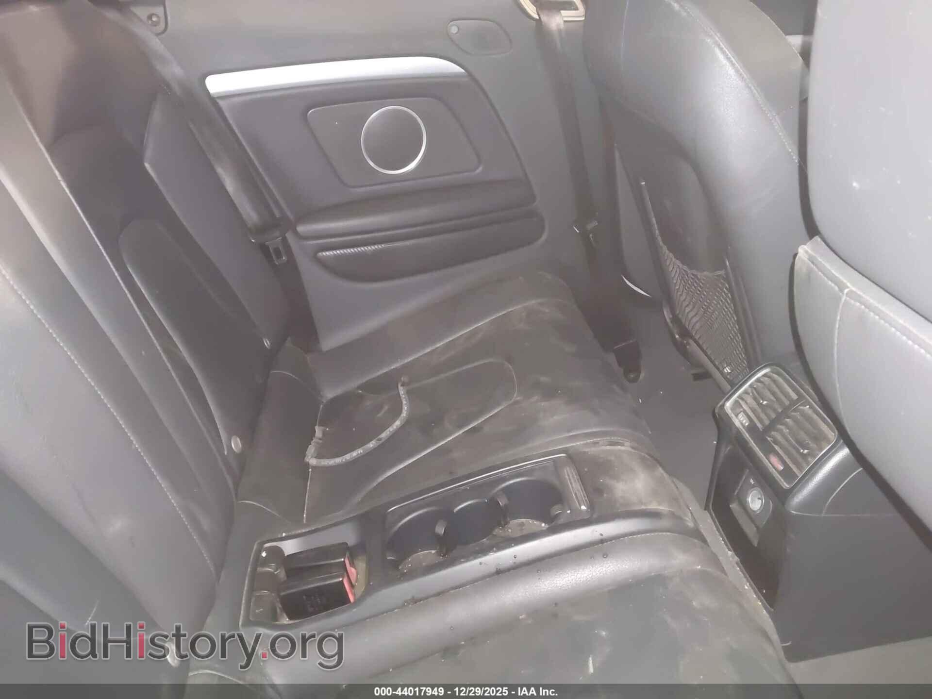 2011 AUDI A5 - VIN: WAULFAFH9BN010348 - Фото 8