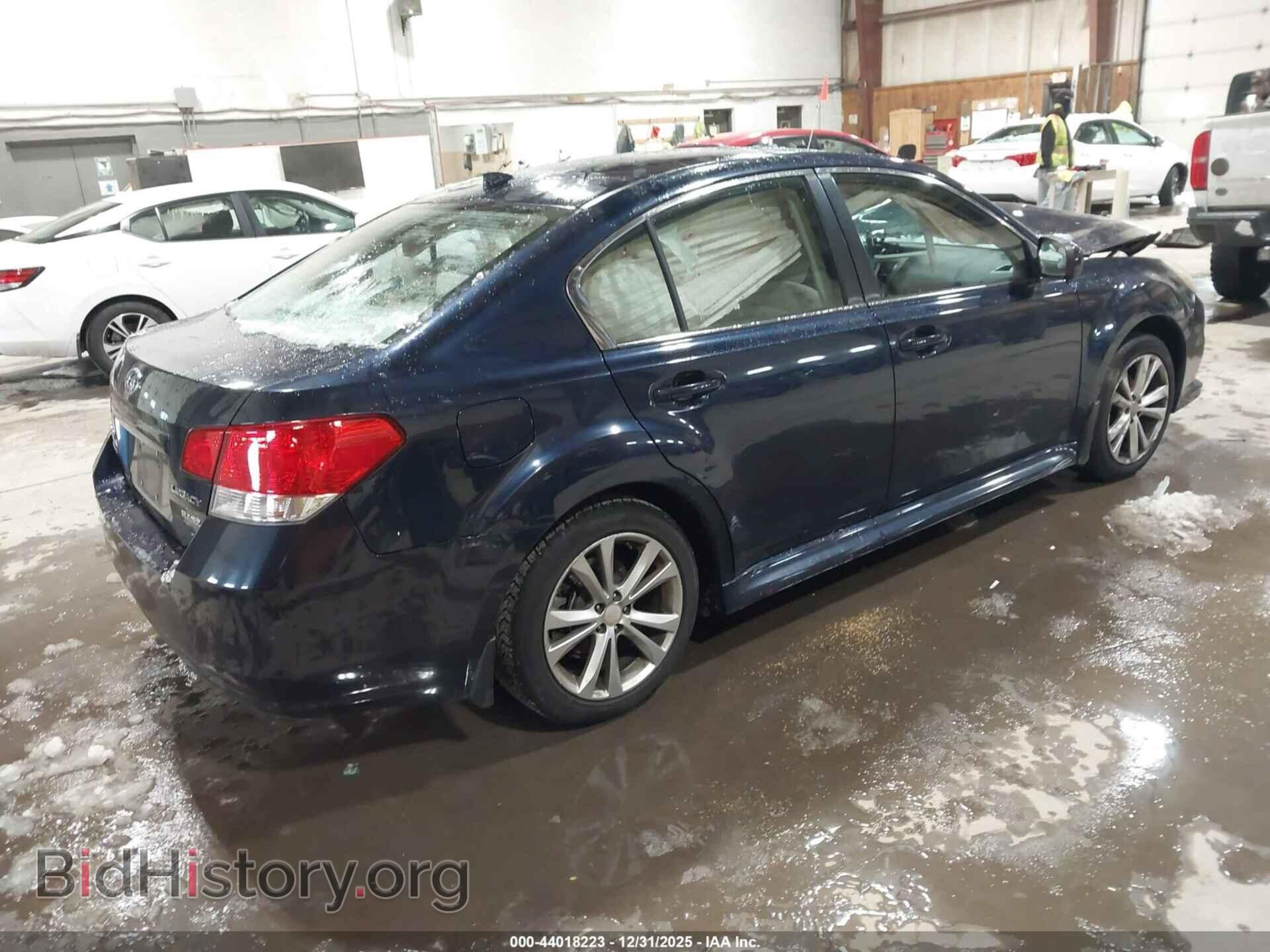 2014 SUBARU LEGACY - VIN: 4S3BMBD60E3025817 - Фото 4