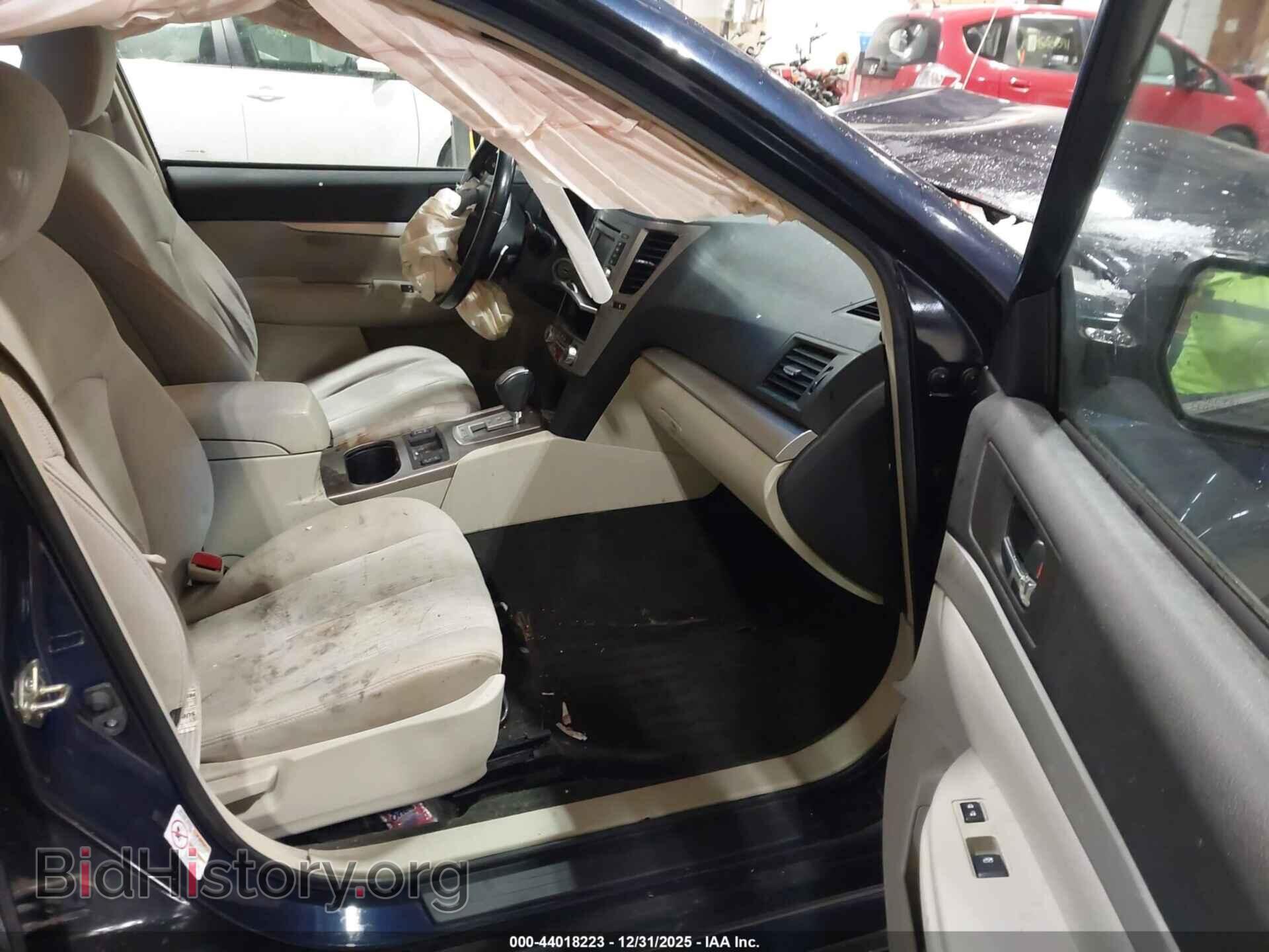 2014 SUBARU LEGACY - VIN: 4S3BMBD60E3025817 - Фото 5