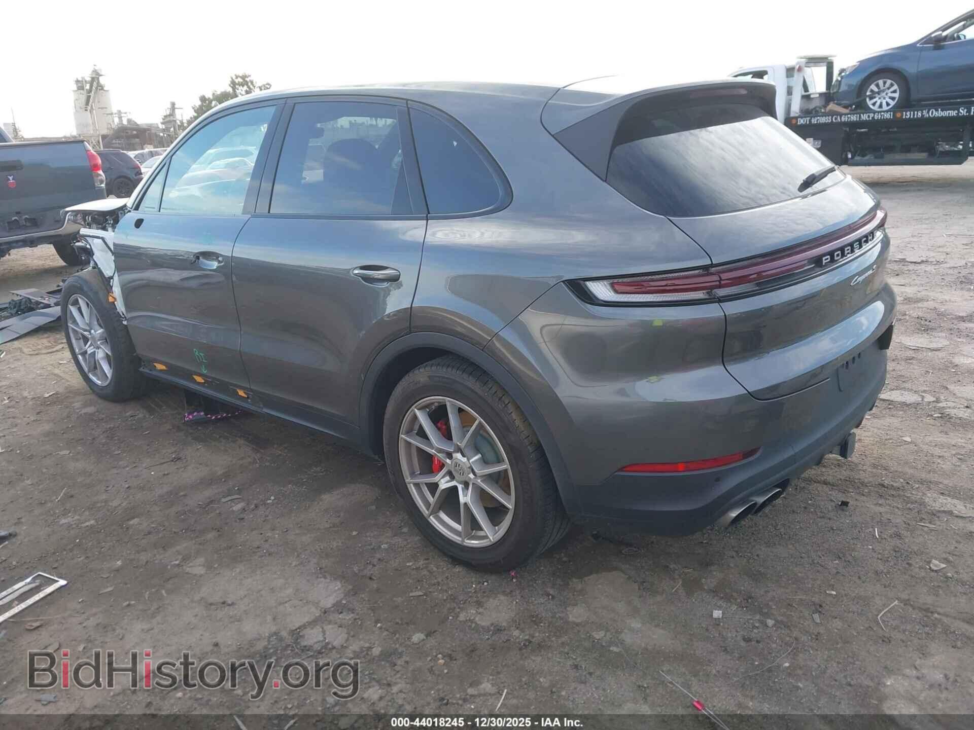 2024 PORSCHE CAYENNE - VIN: WP1AL2AY8RDA33862 - Фото 3
