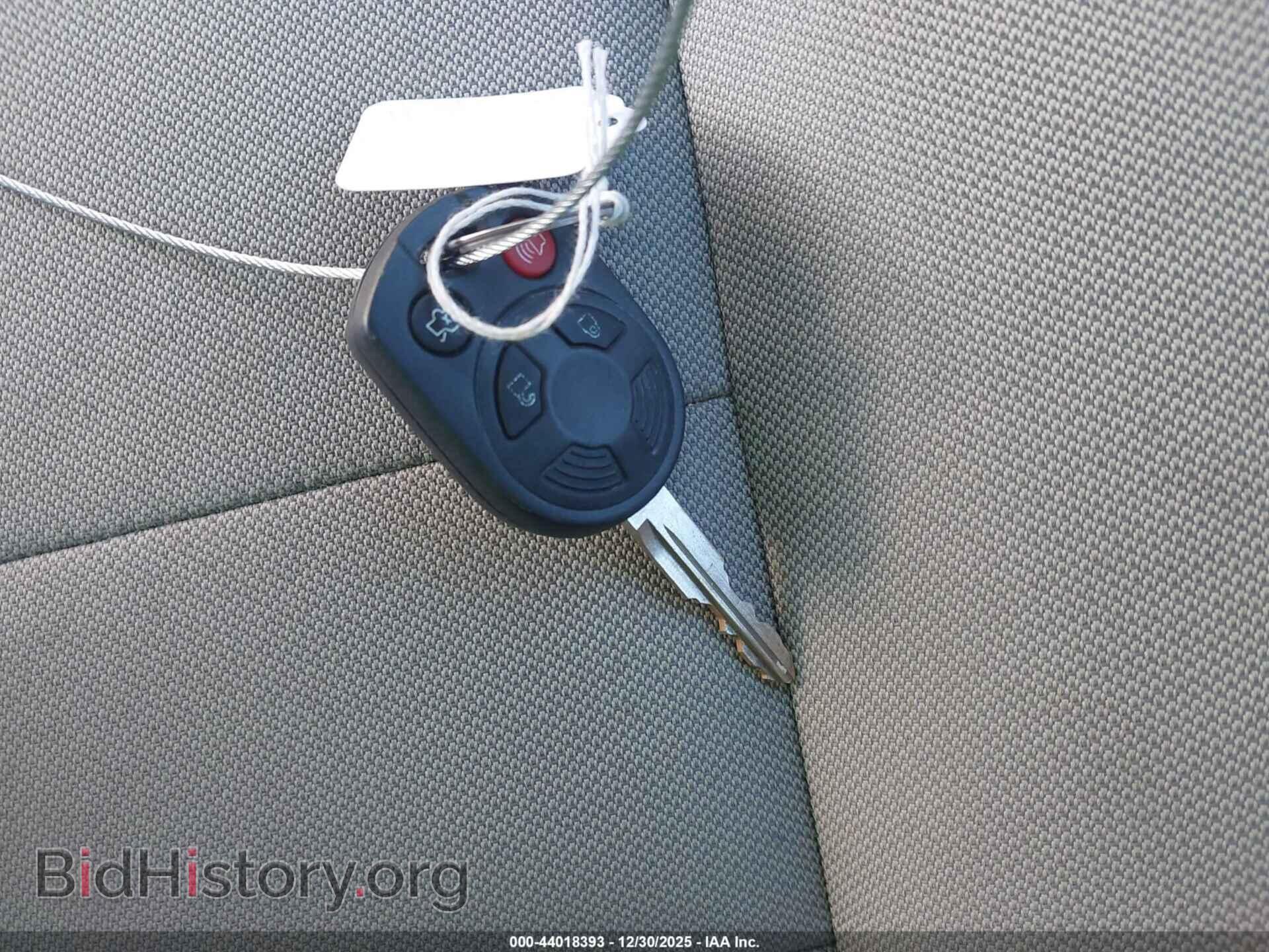 2010 FORD ESCAPE - VIN: 1FMCU0D72AKC51306 - Фото 11