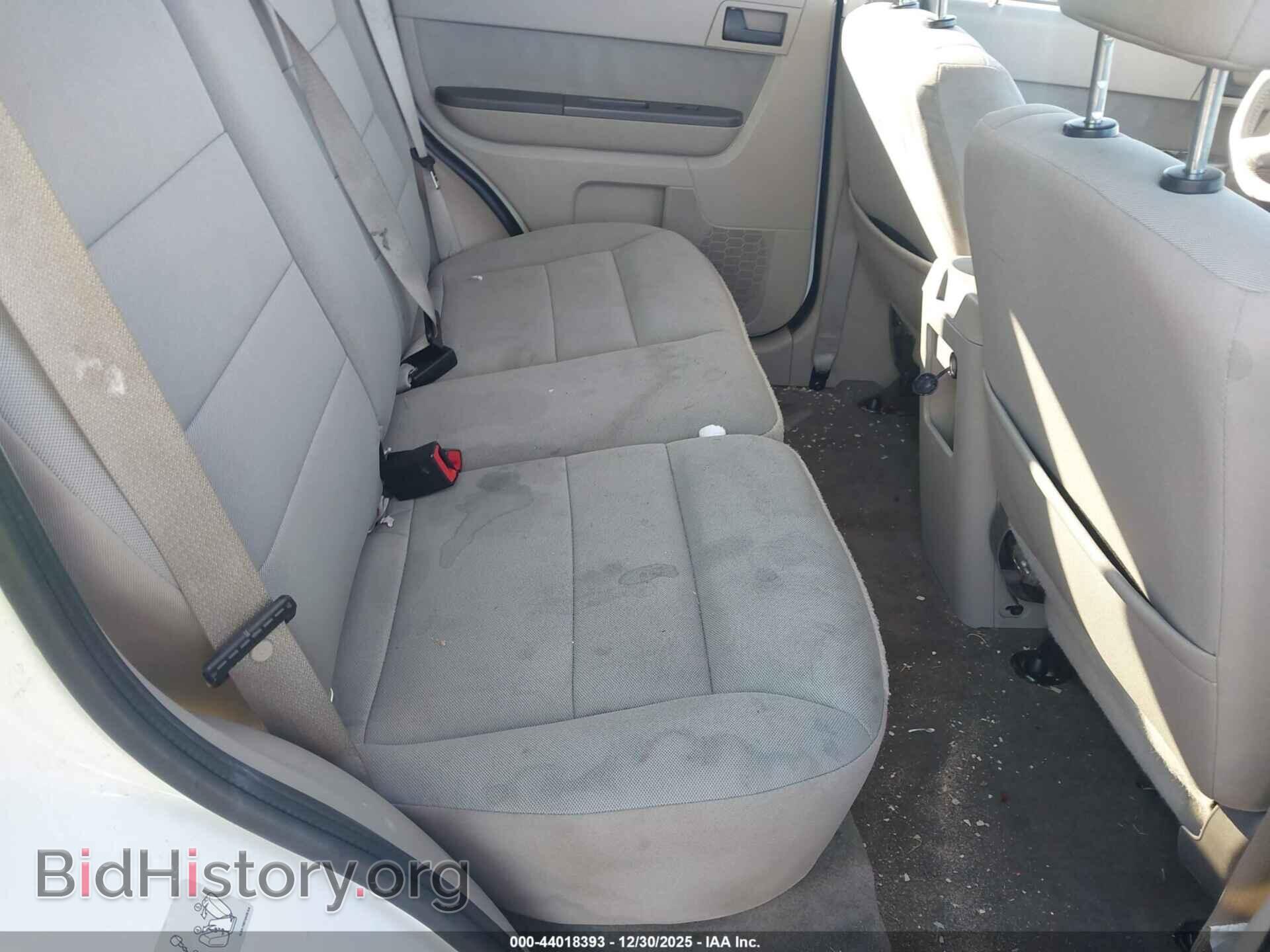 2010 FORD ESCAPE - VIN: 1FMCU0D72AKC51306 - Фото 8