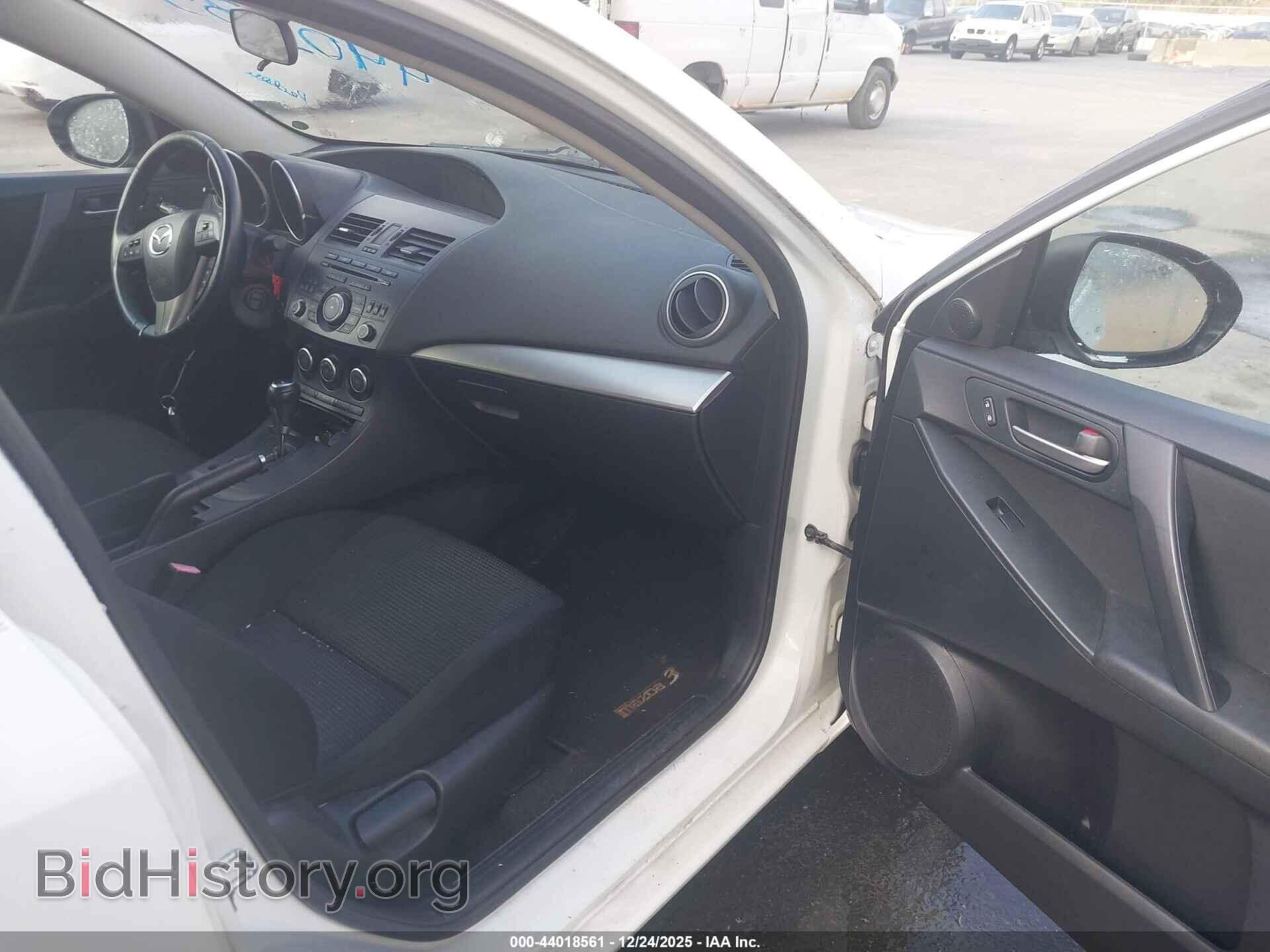 2013 MAZDA MAZDA3 - VIN: JM1BL1L70D1788096 - Фото 5