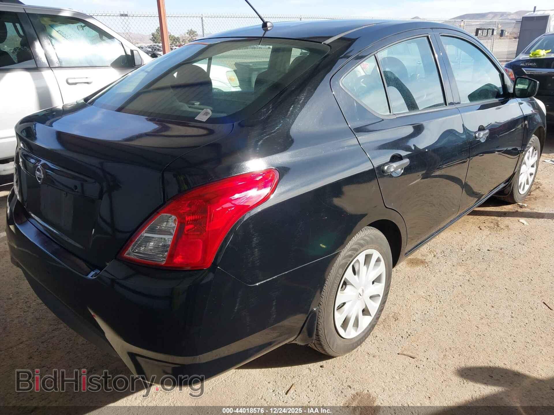 2016 NISSAN VERSA - VIN: 3N1CN7AP9GL856450 - Фото 4