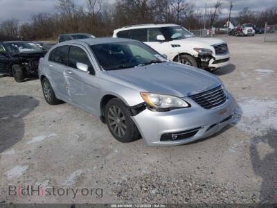2012 Chrysler 200 TOURING, серебристый — VIN 1C3CCBBB9CN234700, IAAI