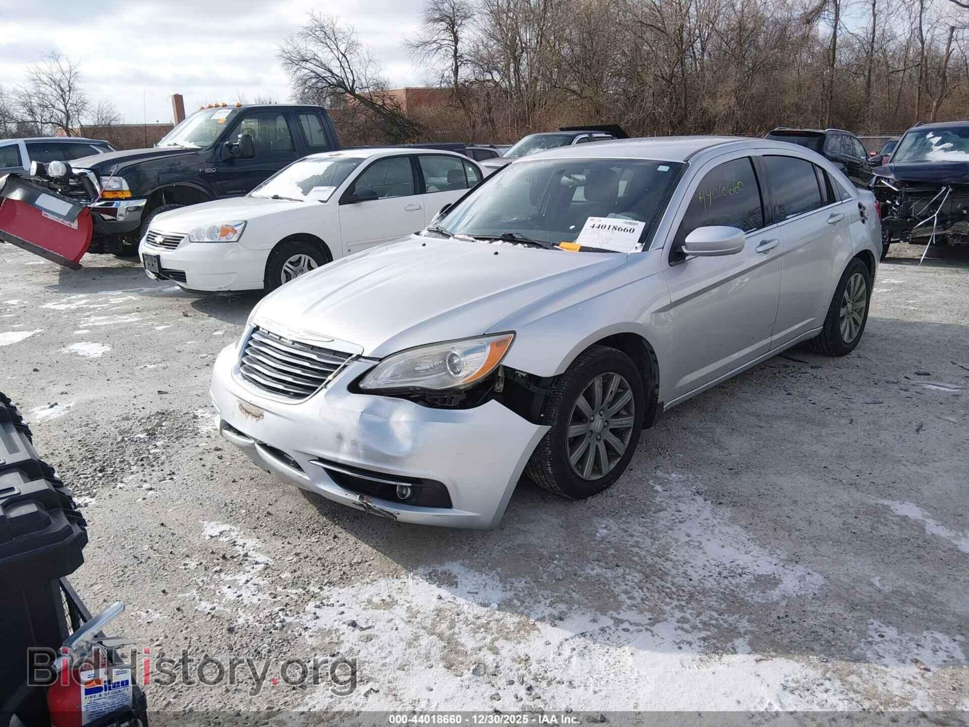 2012 CHRYSLER 200 - VIN: 1C3CCBBB9CN234700 - Photo 2