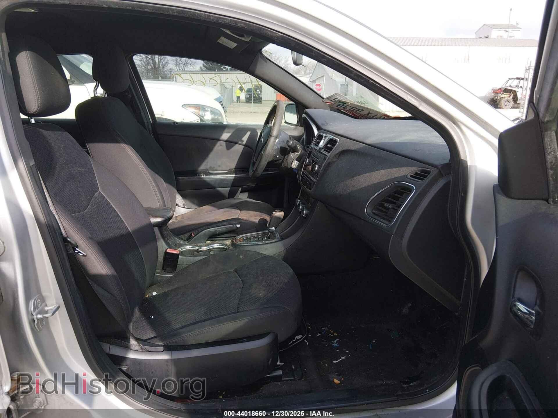 2012 CHRYSLER 200 - VIN: 1C3CCBBB9CN234700 - Photo 5