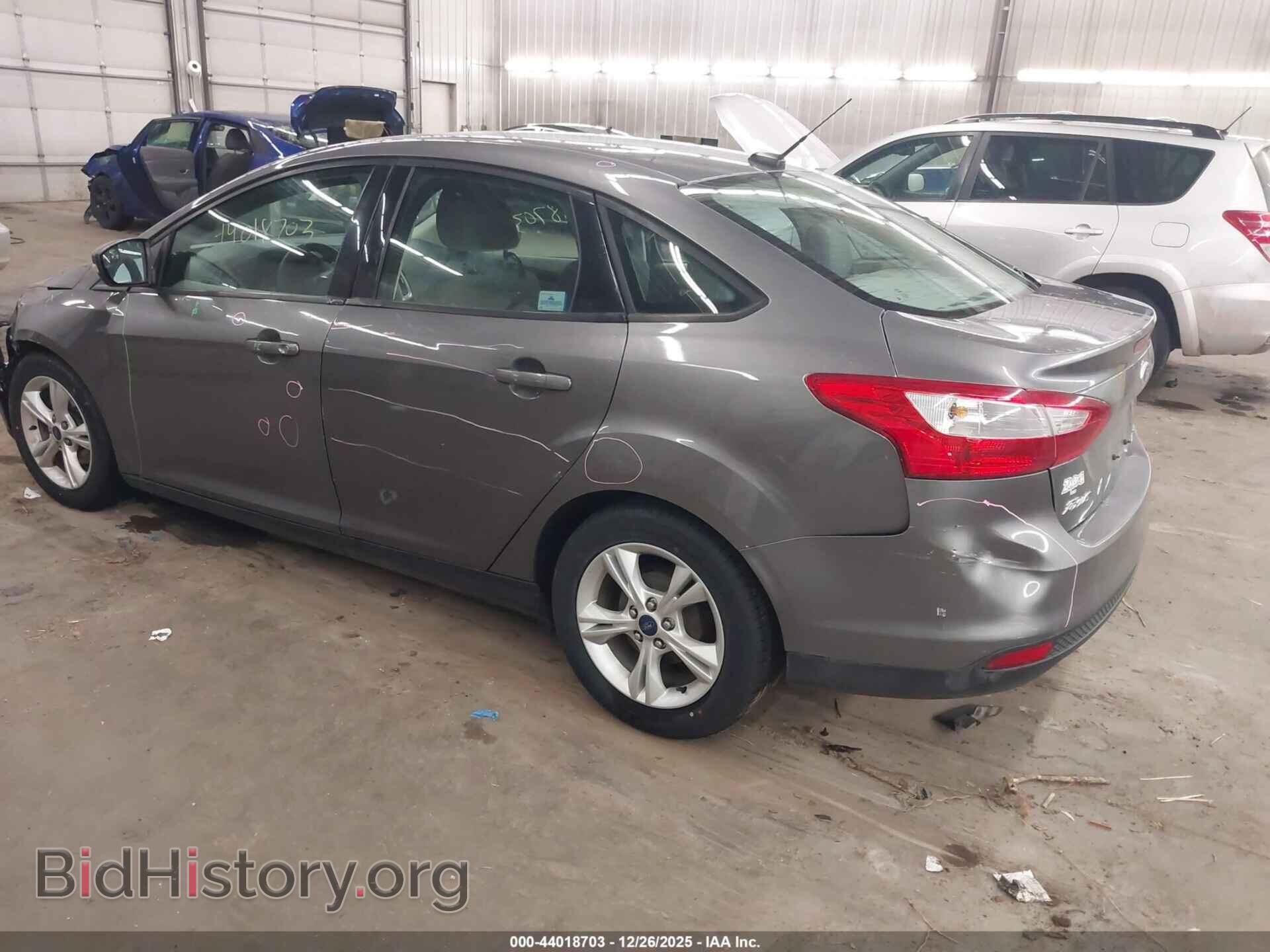 2014 FORD FOCUS - VIN: 1FADP3F2XEL432033 - Фото 3