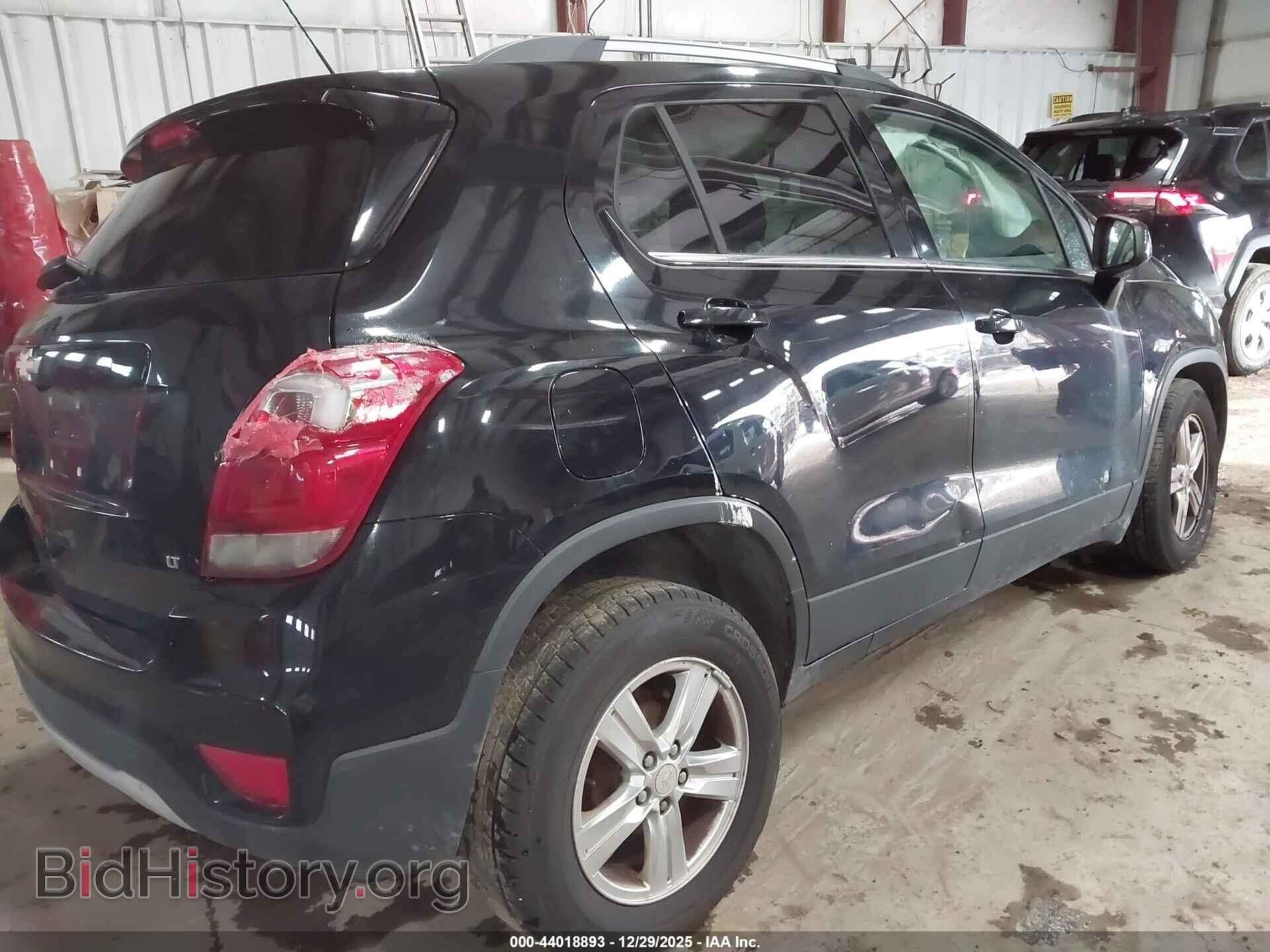 2017 CHEVROLET TRAX - VIN: 3GNCJLSB2HL280276 - Фото 4