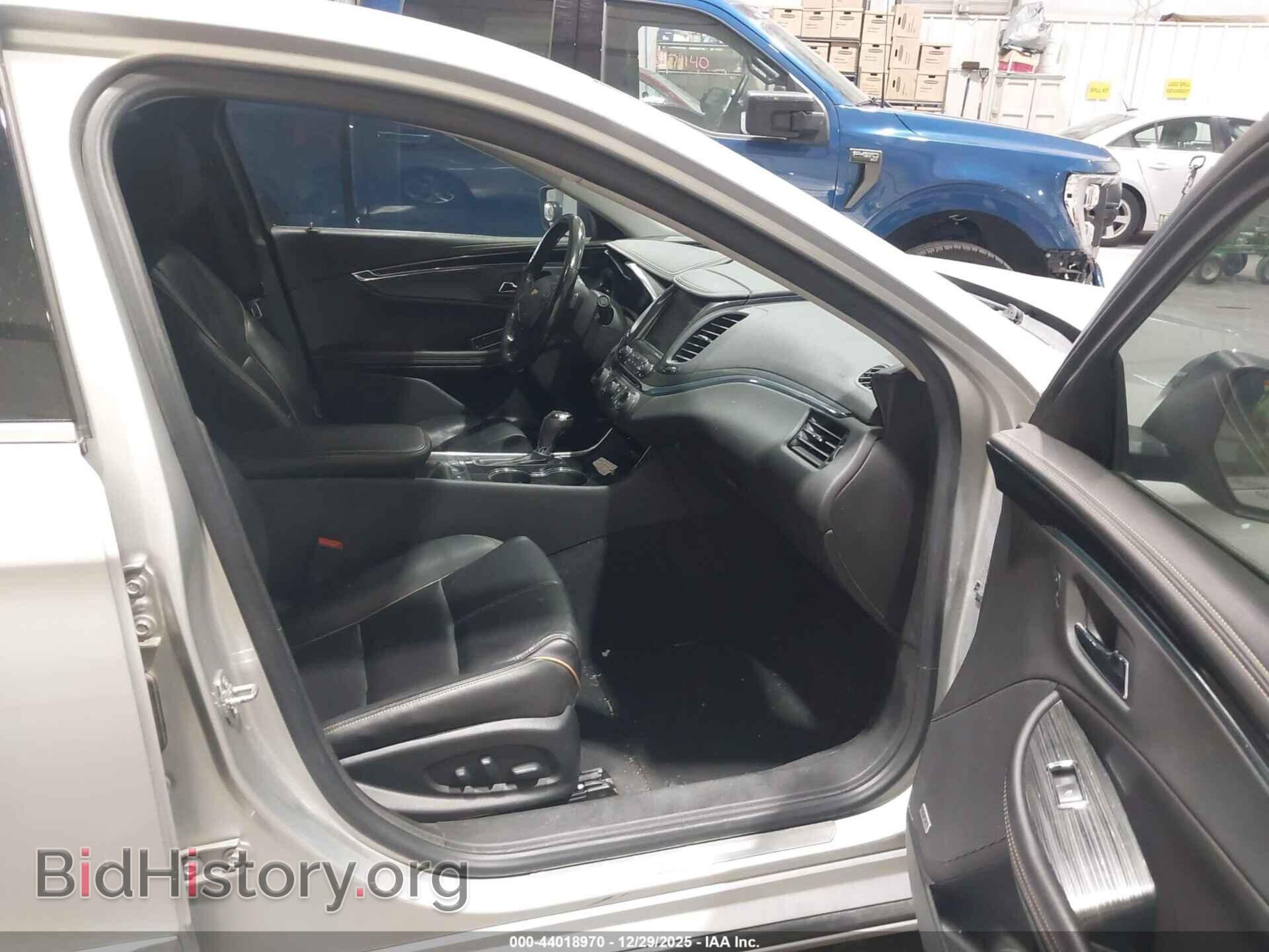 2019 CHEVROLET IMPALA - VIN: 2G1105S30K9119225 - Фото 5