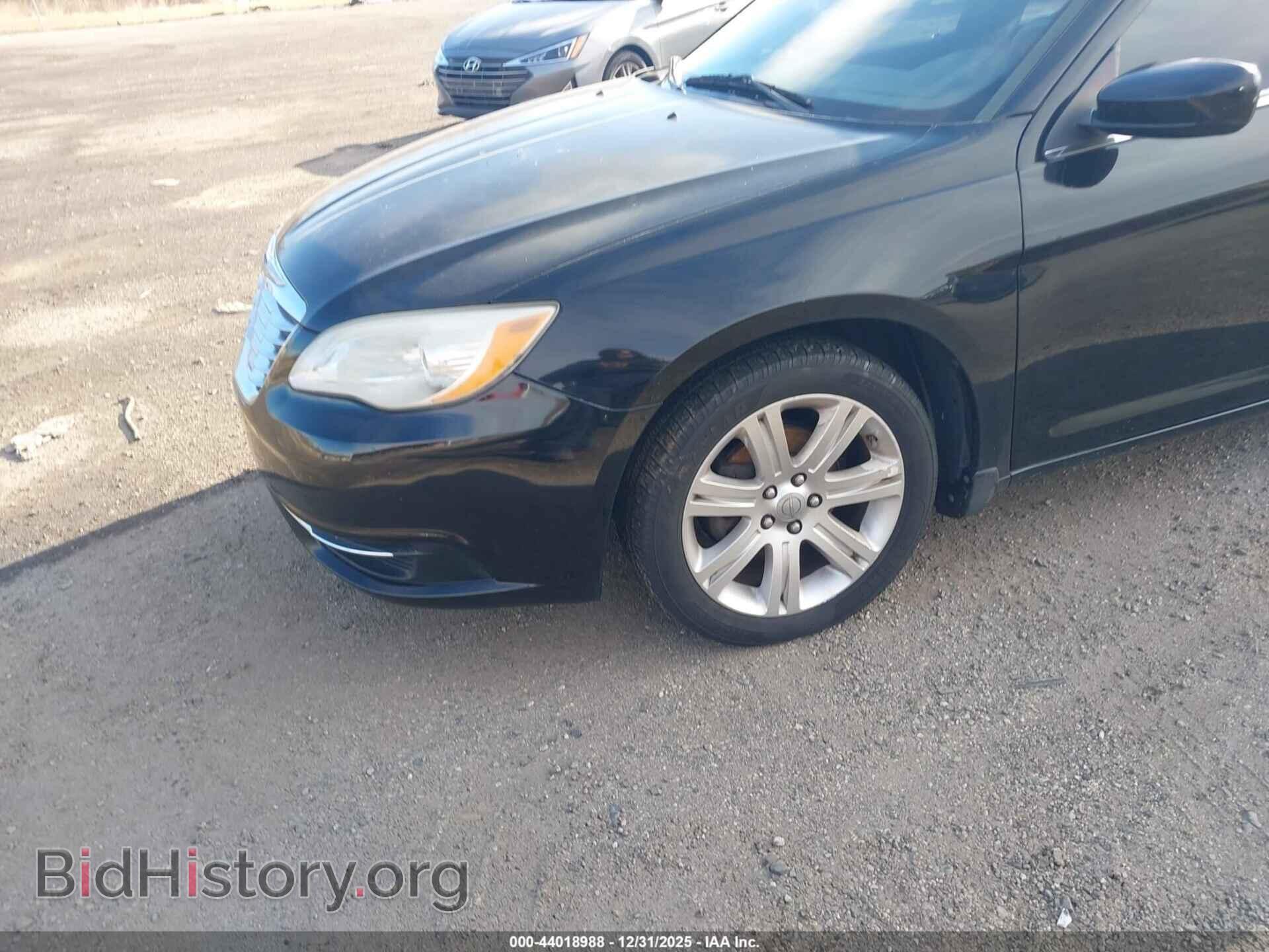 2013 CHRYSLER 200 - VIN: 1C3CCBAB7DN669833 - Фото 6