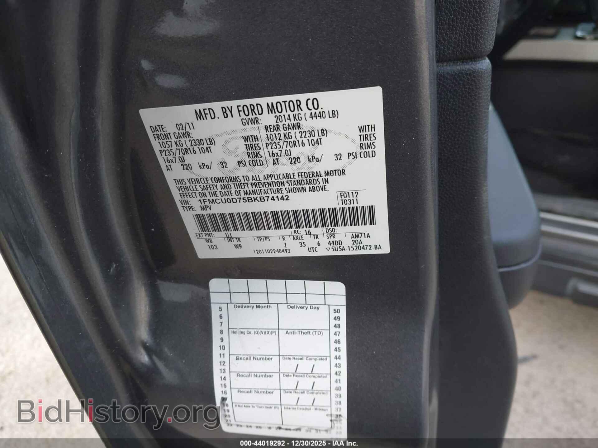 2011 FORD ESCAPE - VIN: 1FMCU0D75BKB74142 - Фото 9