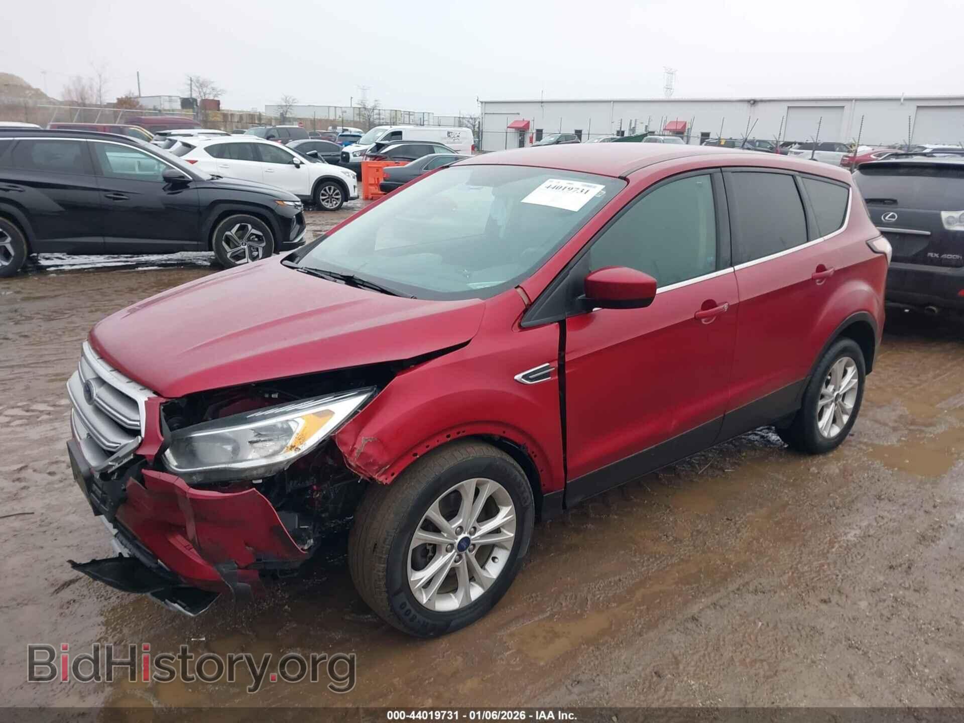 2017 FORD ESCAPE - VIN: 1FMCU9G94HUF03427 - Фото 2