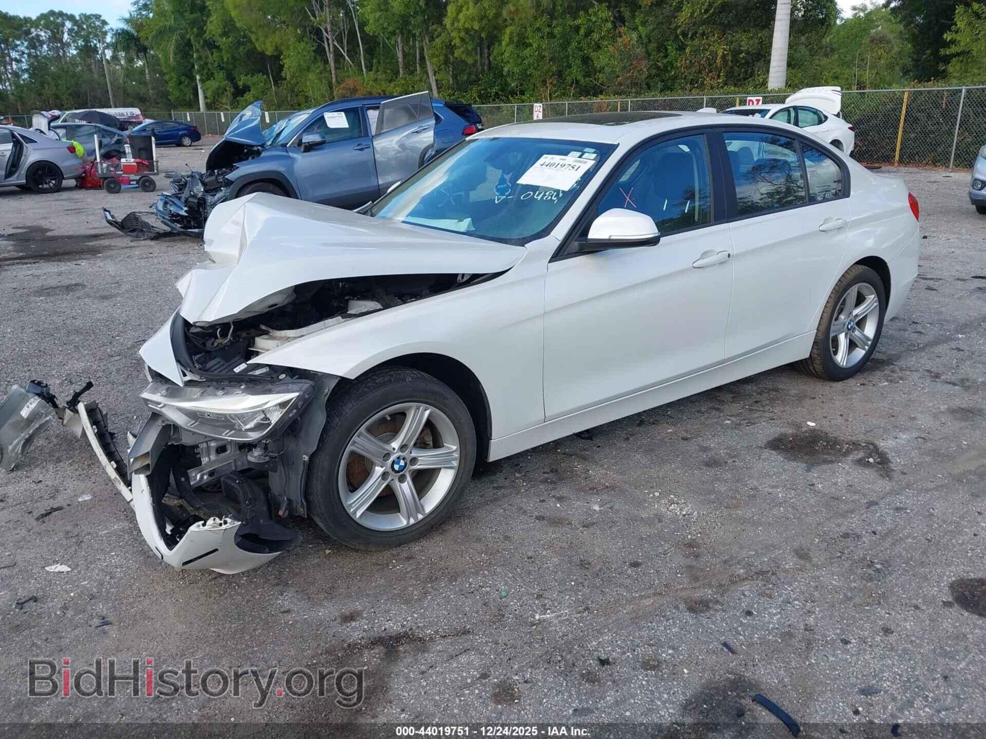 2014 BMW 328I - VIN: WBA3B3C55EJ980484 - Фото 2