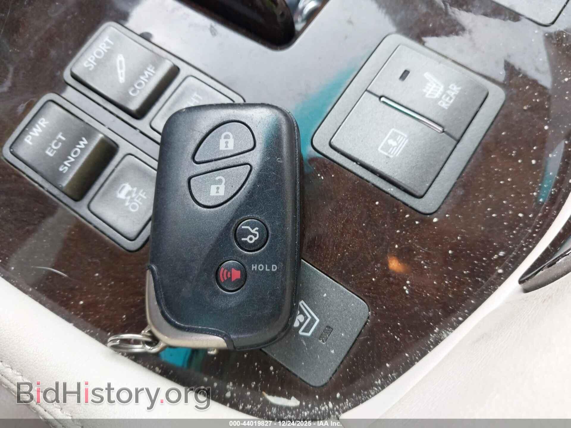 2009 LEXUS LS 460 - VIN: JTHCL46F195001924 - Фото 11