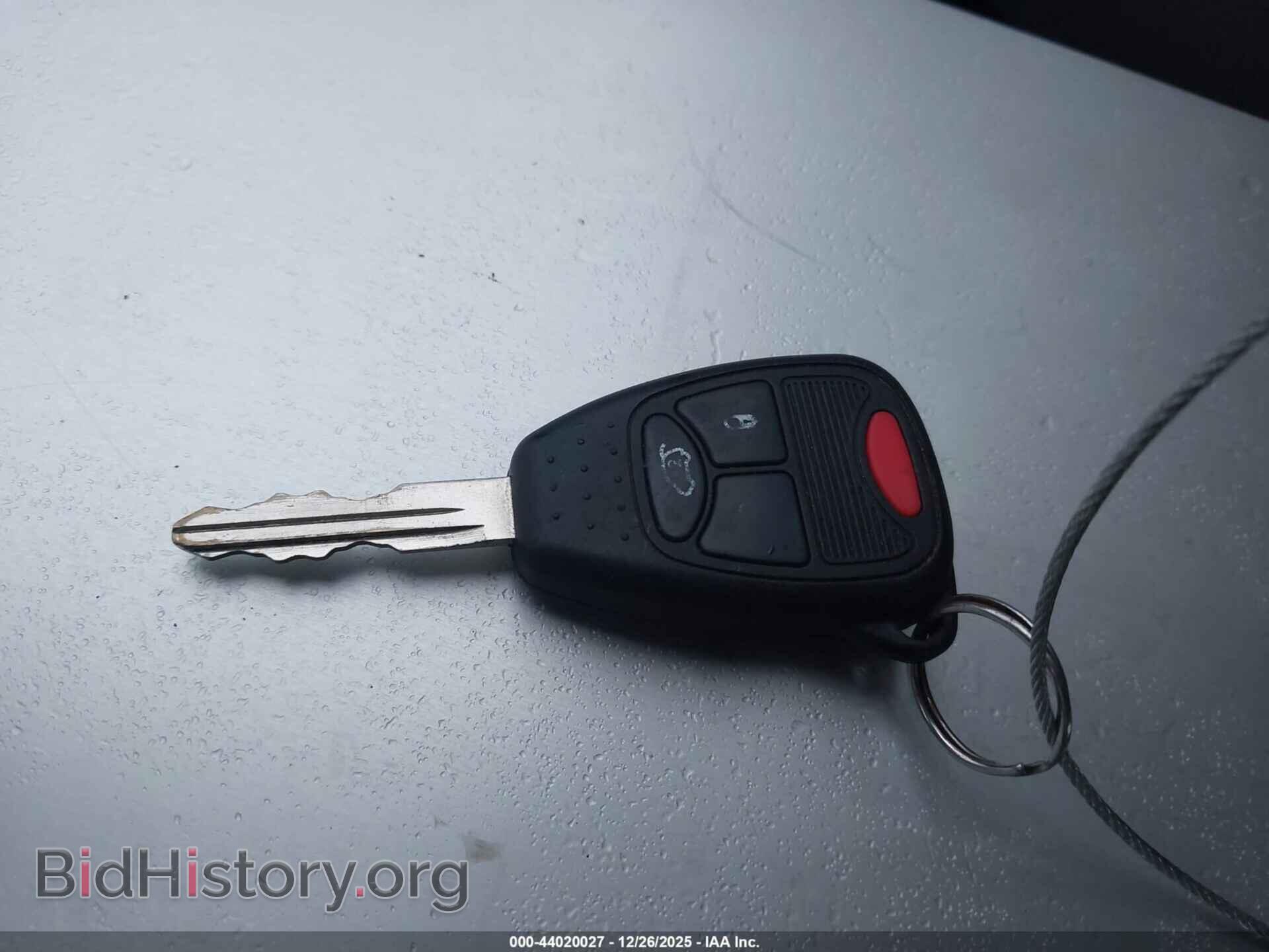 2007 CHRYSLER 300 - VIN: 2C3KA53G57H724059 - Фото 11
