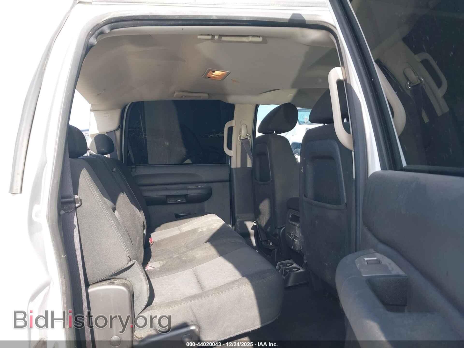 2012 GMC SIERRA 2500HD - VIN: 1GT120C87CF145599 - Фото 8