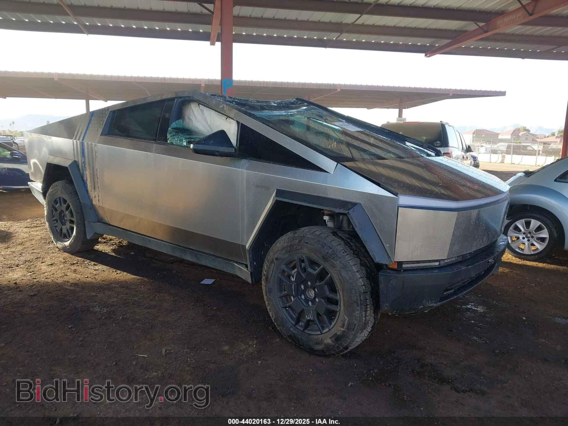 Фотография 7G2CEHED5RA013022 - TESLA CYBERTRUCK 2024
