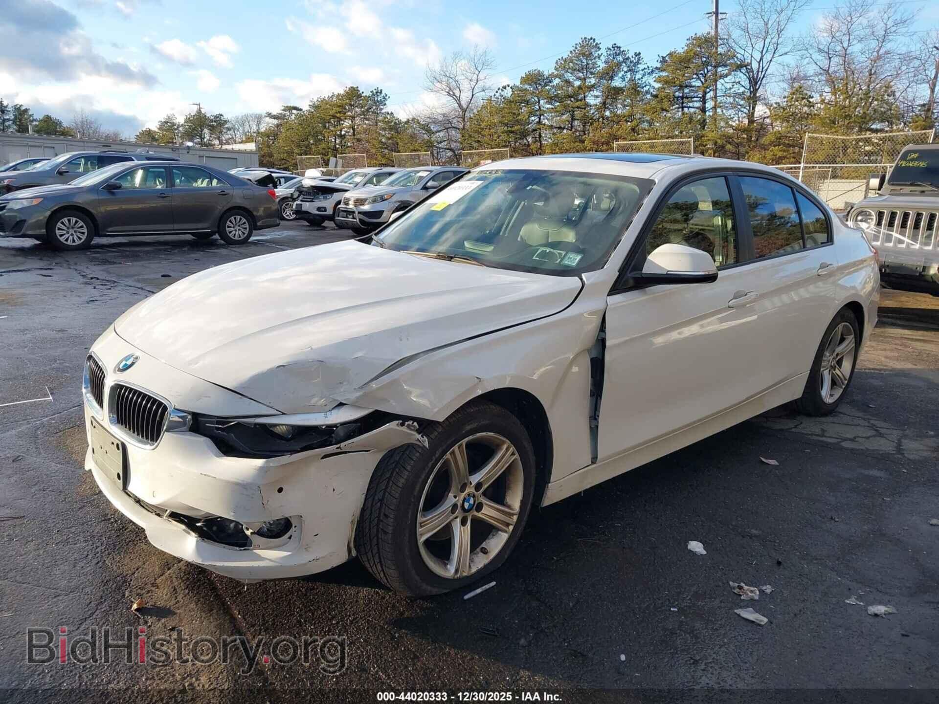 2015 BMW 320I - VIN: WBA3C3C52FP663810 - Фото 2
