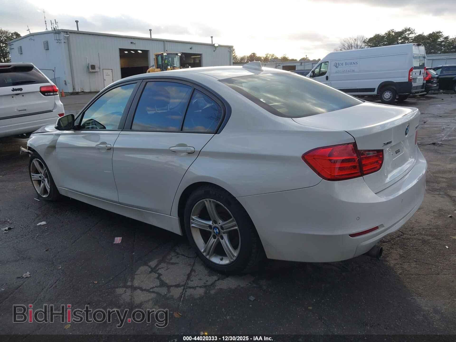 2015 BMW 320I - VIN: WBA3C3C52FP663810 - Фото 3