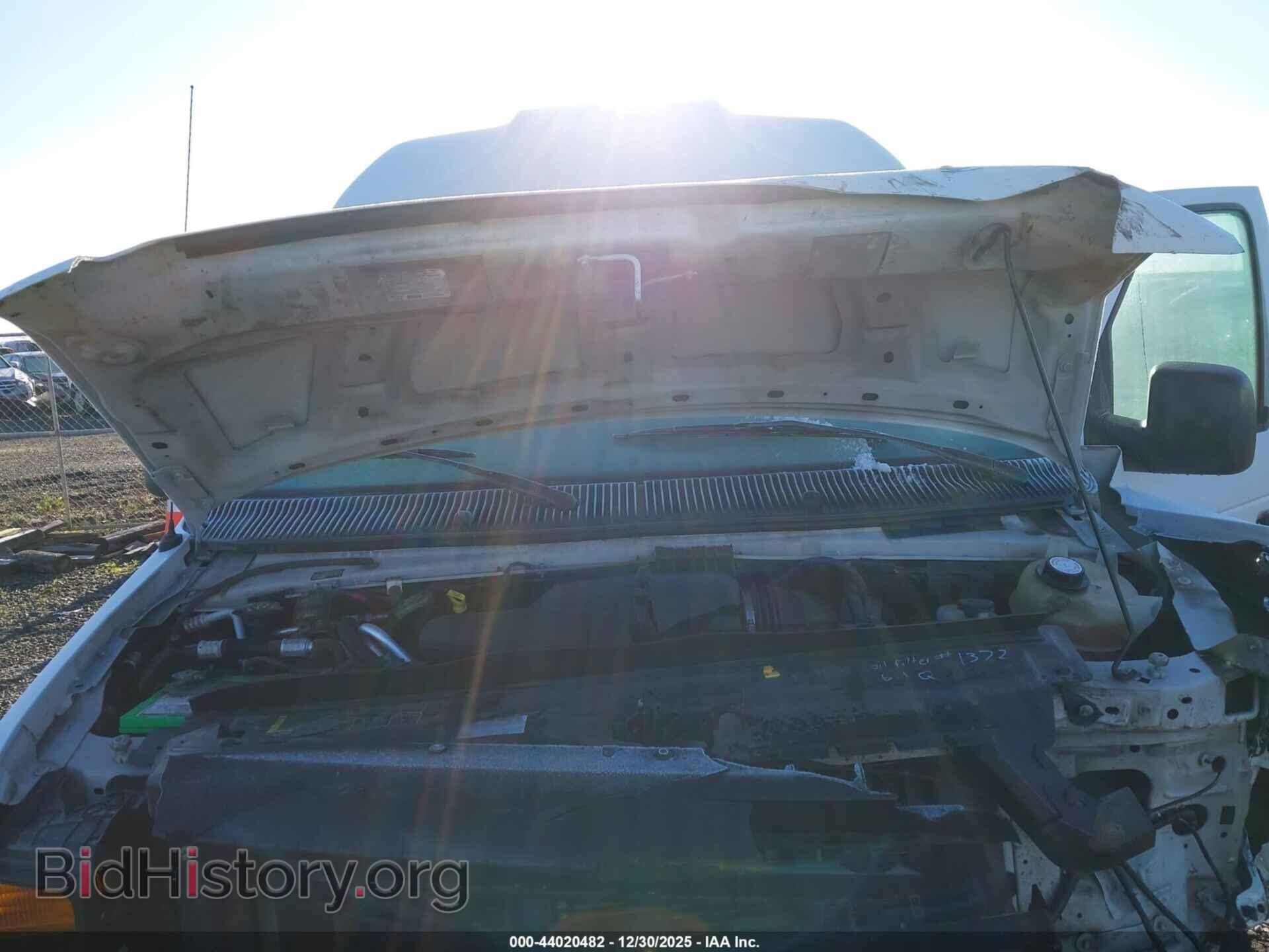 2011 FORD E-150 - VIN: 1FTNS1EW4BDA16586 - Фото 10