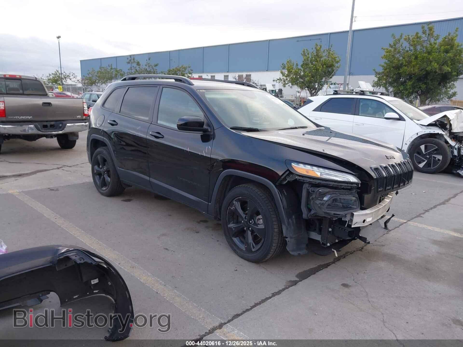 Фотография 1C4PJLCB4JD556462 - JEEP CHEROKEE 2018