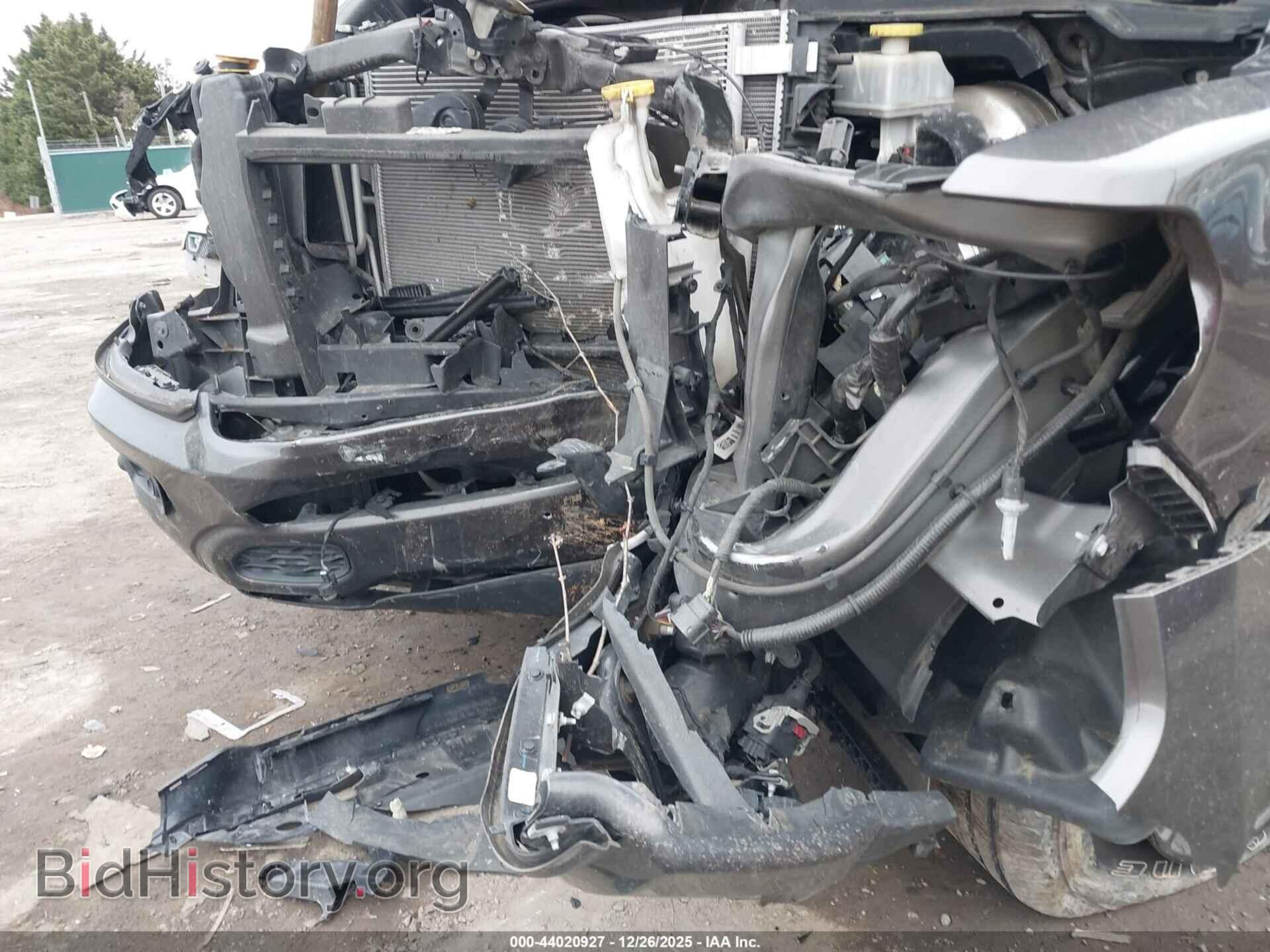 2020 RAM 1500 - VIN: 1C6SRFFT2LN127933 - Фото 17