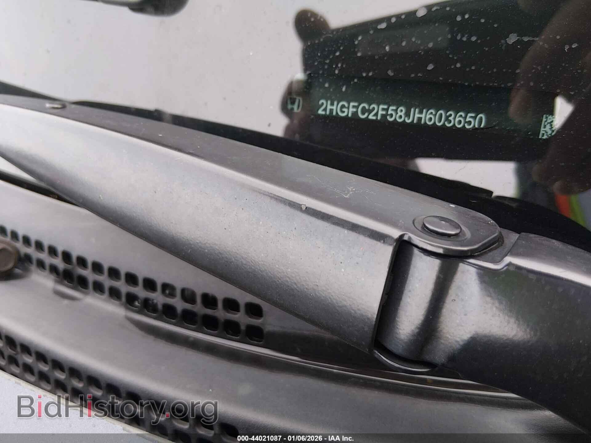 2018 HONDA CIVIC - VIN: 2HGFC2F58JH603650 - Фото 9