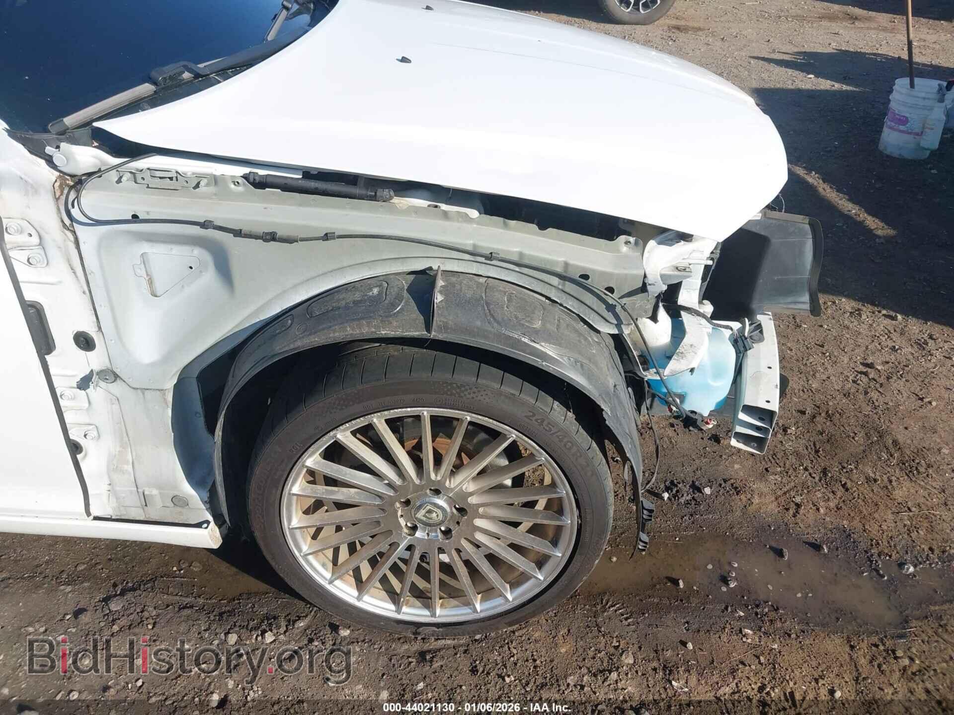 2015 CHRYSLER 300 - VIN: 2C3CCAAG0FH786770 - Фото 18