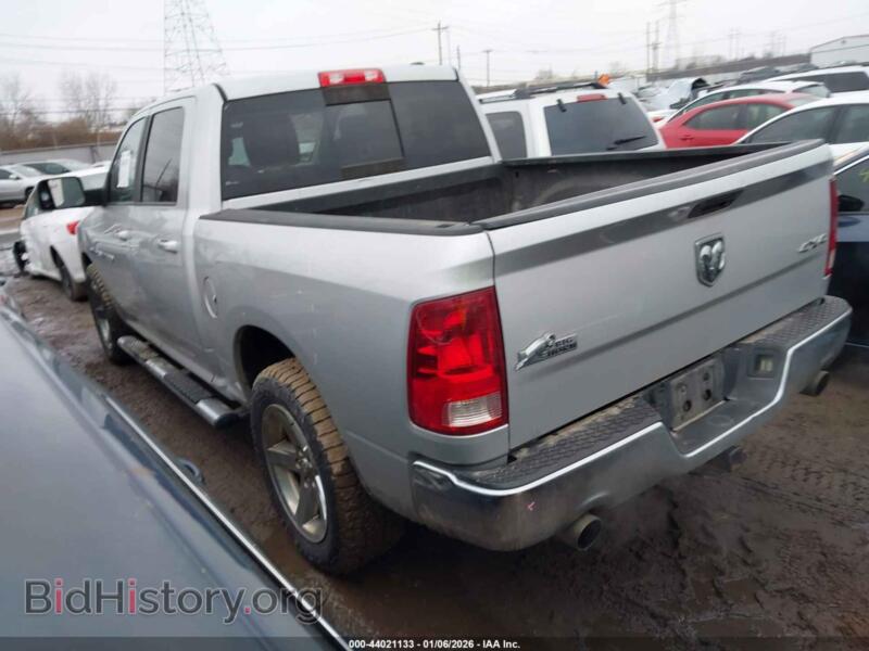 2012 RAM 1500 (VIN 1C6RD7LT6CS161088) — photo 3 of 17