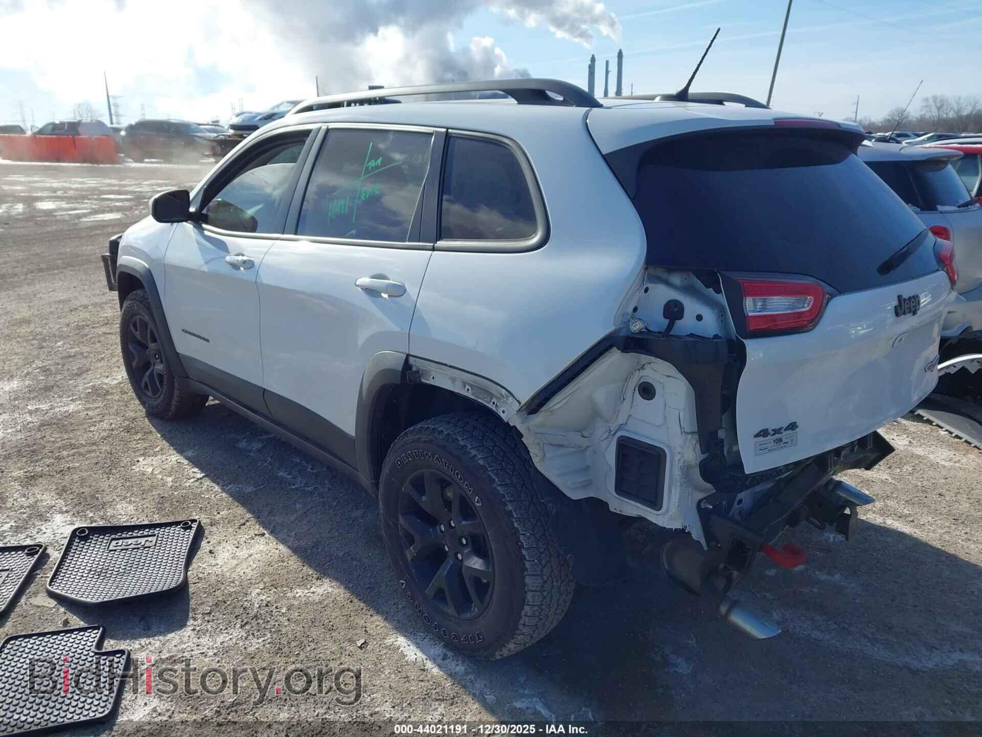 2015 JEEP CHEROKEE - VIN: 1C4PJMBS0FW717487 - Фото 3