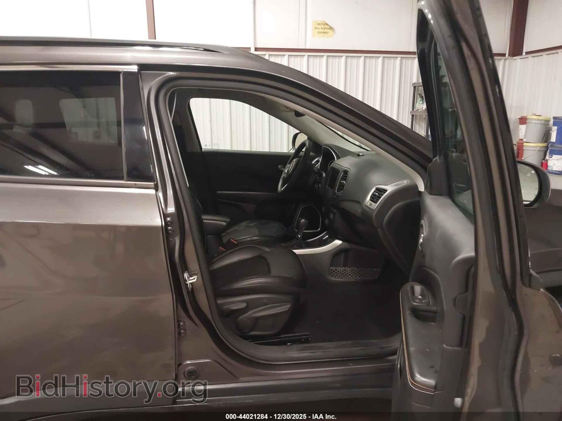 2021 JEEP COMPASS - VIN: 3C4NJCBB0MT563898 - Фото 5