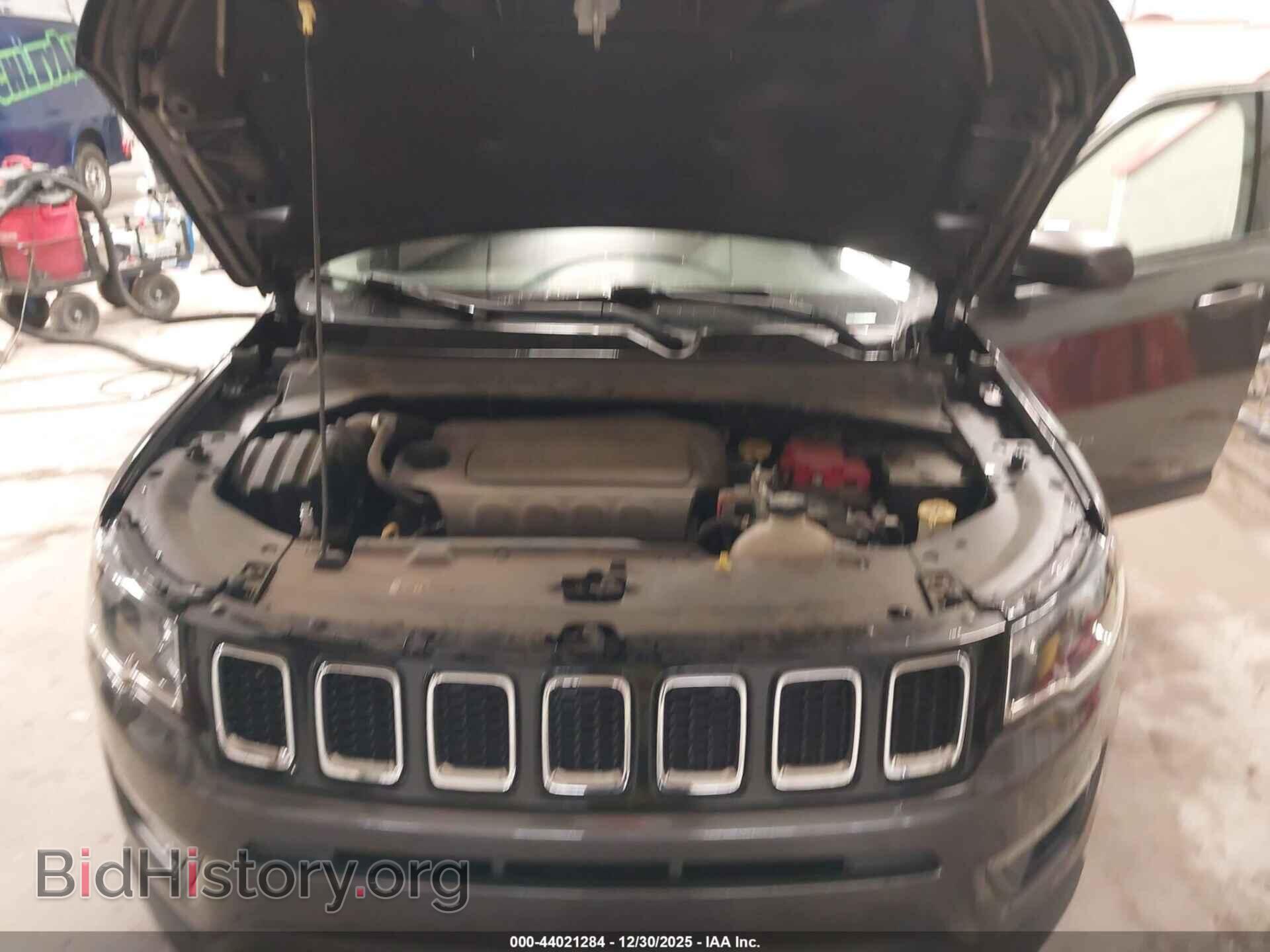 2021 JEEP COMPASS - VIN: 3C4NJCBB0MT563898 - Фото 10