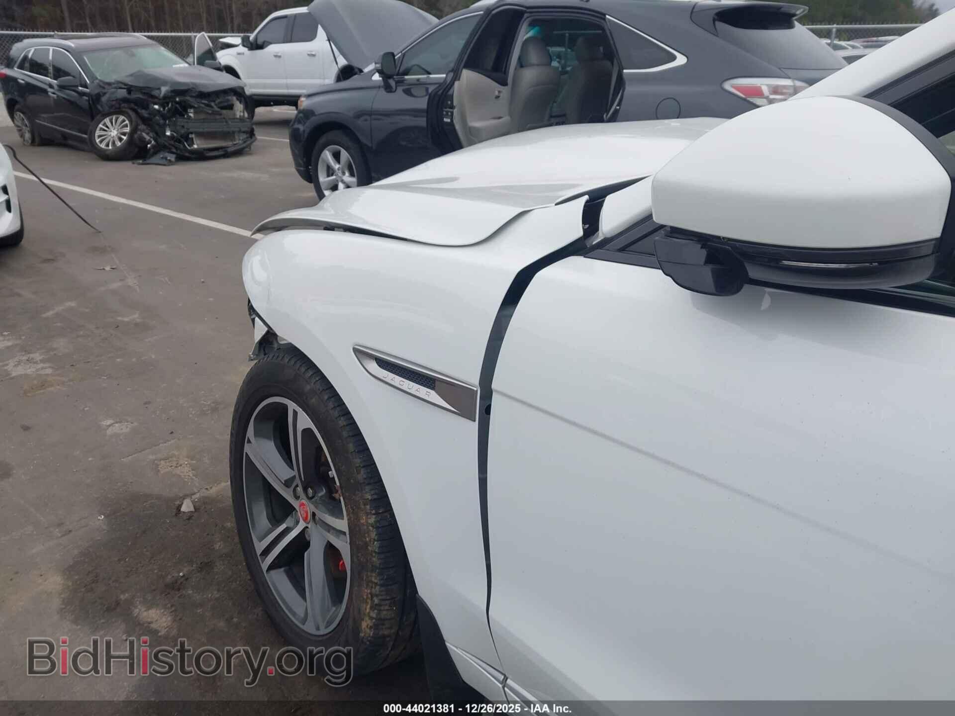 2017 JAGUAR F-PACE - VIN: SADCM2BV4HA898103 - Фото 20