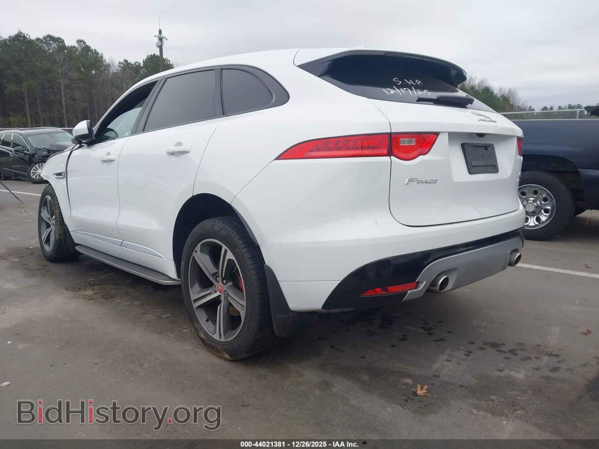 2017 JAGUAR F-PACE - VIN: SADCM2BV4HA898103 - Фото 3