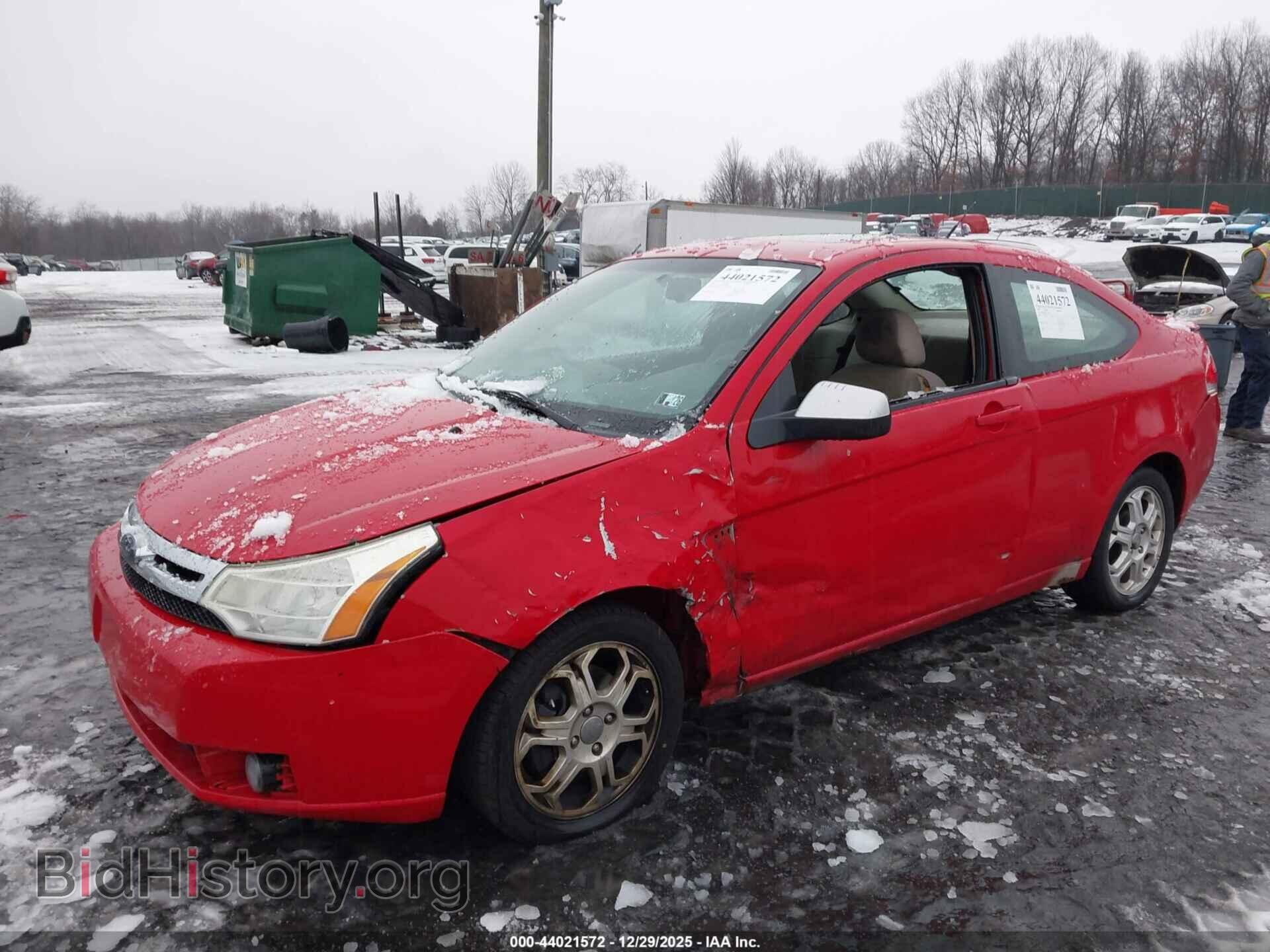 2008 FORD FOCUS - VIN: 1FAHP33N38W143594 - Фото 2
