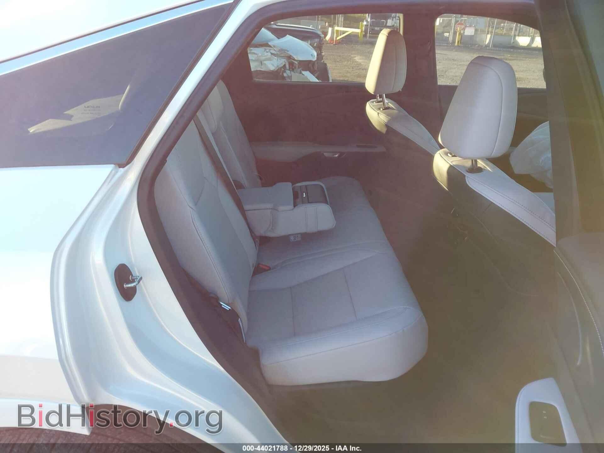 2024 LEXUS RX 350 - VIN: 2T2BAMCA3RC077106 - Фото 8