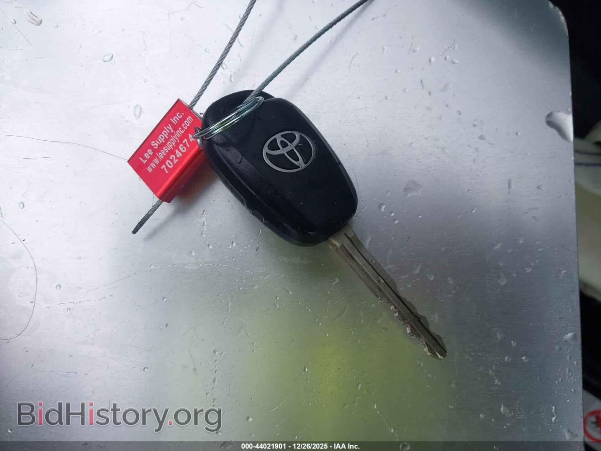 2017 TOYOTA COROLLA - VIN: 5YFBURHE3HP727698 - Фото 11