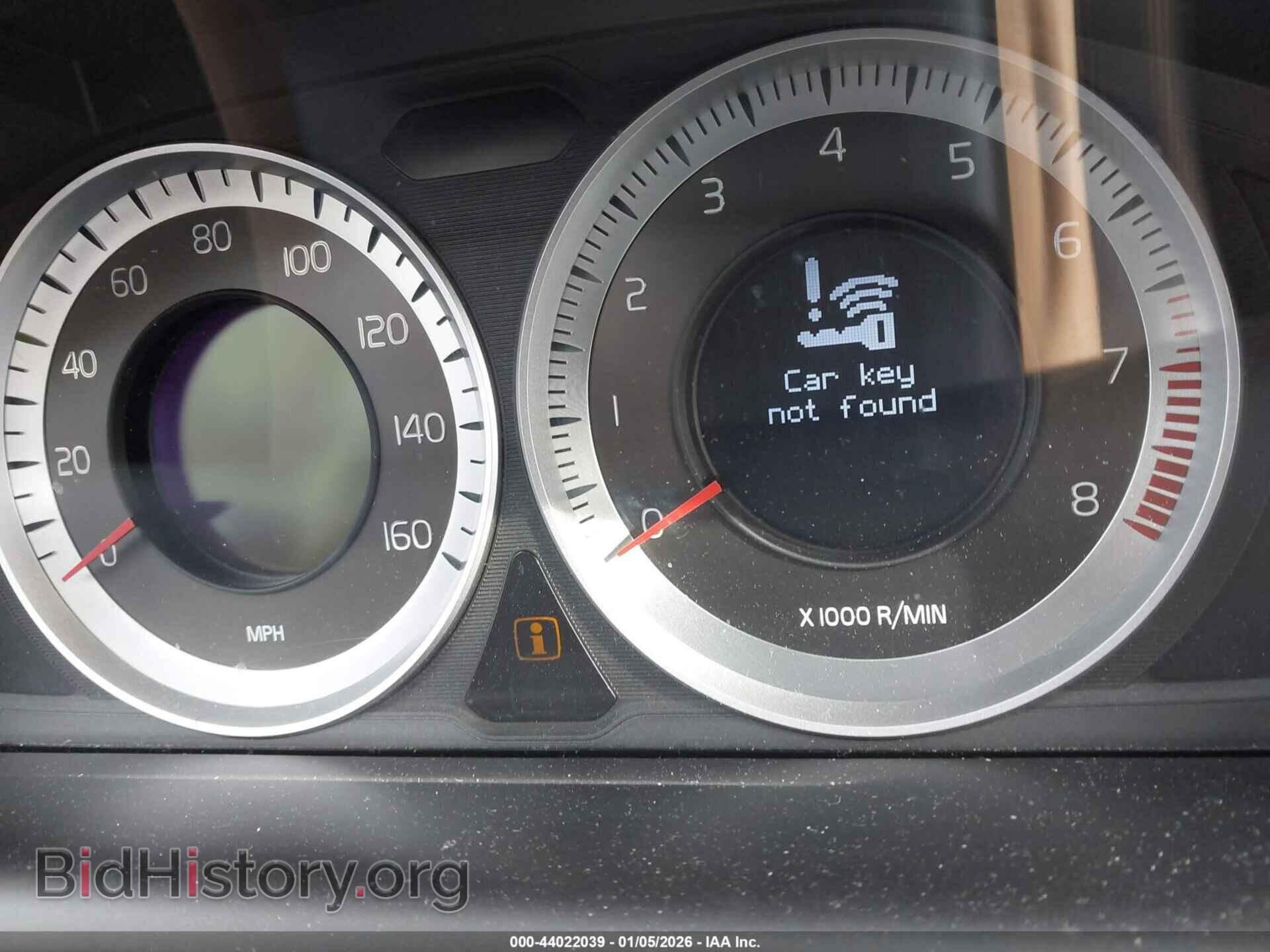 2013 VOLVO XC60 - VIN: YV4940DZ2D2423402 - Фото 6