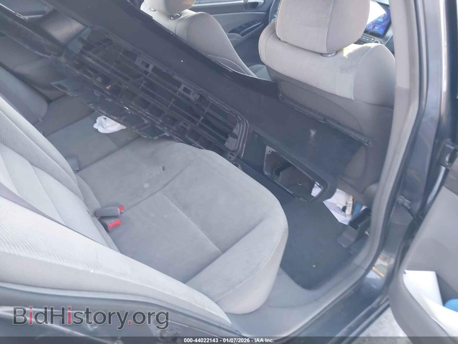 2011 HONDA CIVIC - VIN: 2HGFA1F82BH523496 - Фото 8