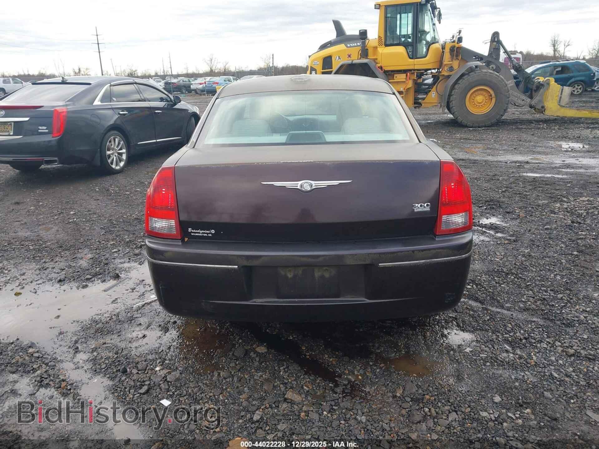 2005 CHRYSLER 300 - VIN: 2C3AA53G35H136279 - Фото 16