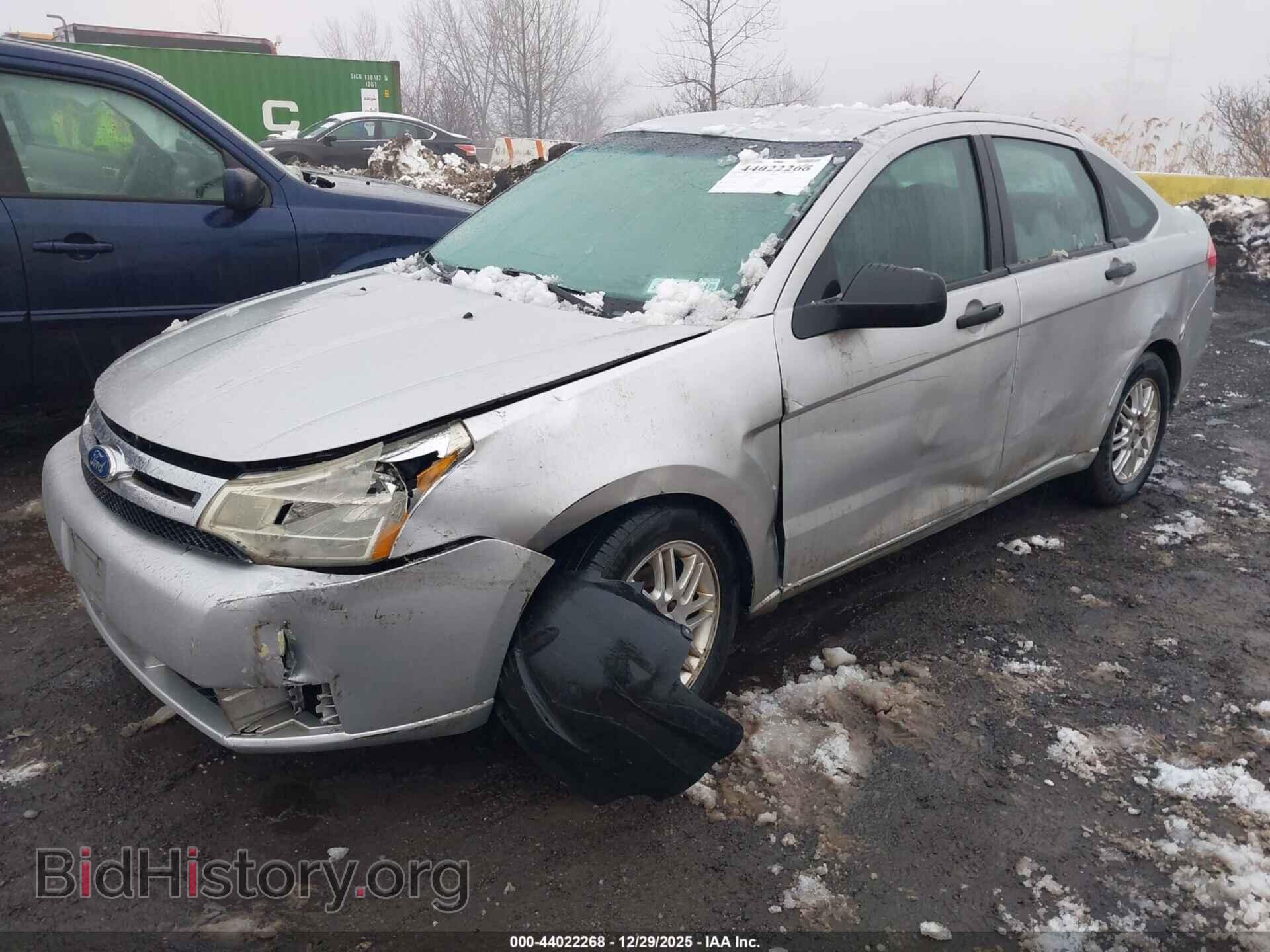 2009 FORD FOCUS - VIN: 1FAHP35N89W148577 - Фото 2